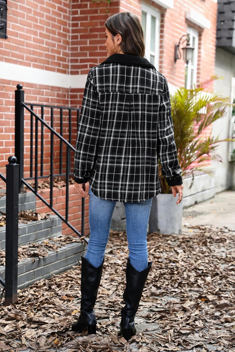 Zeagoo Women's Plaid Flannel Sherpa Lined Shacket Fleece Button Down Cozy Warm Fall Winter Jacket Coat S-XXL