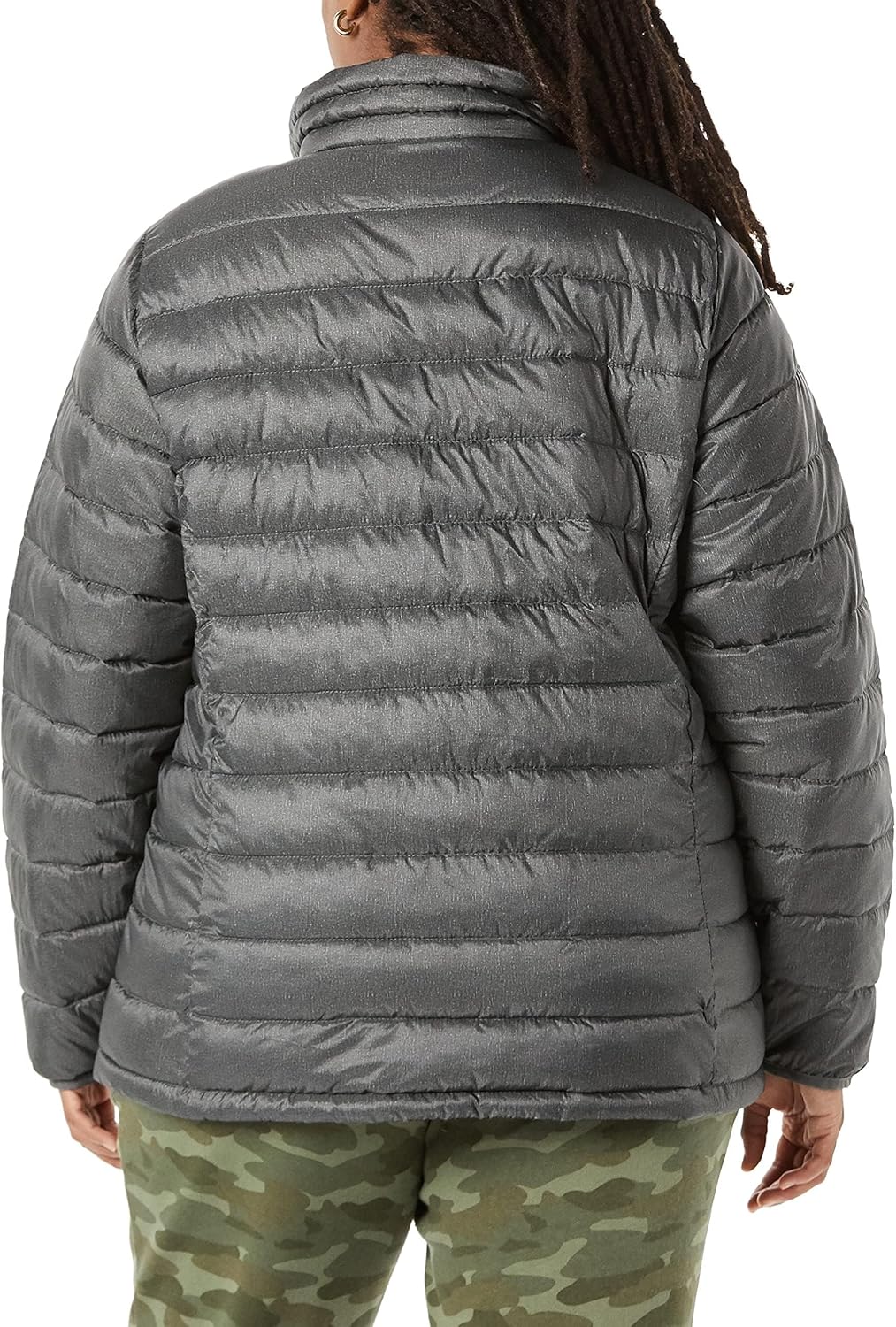 Amazon Essentials Women's Lightweight Long-Sleeve Packable Water-Resistant Puffer Jacket (Plus Sizes Available)