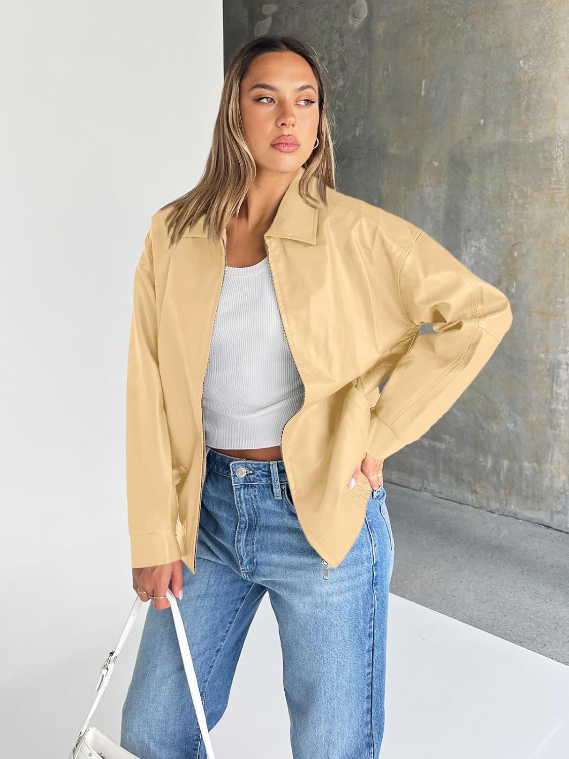 Trendy Queen Women's Oversized Faux Leather Motorcycle Jacket Plus Size Moto Biker Coat Fall 2025 Fashion Outfit