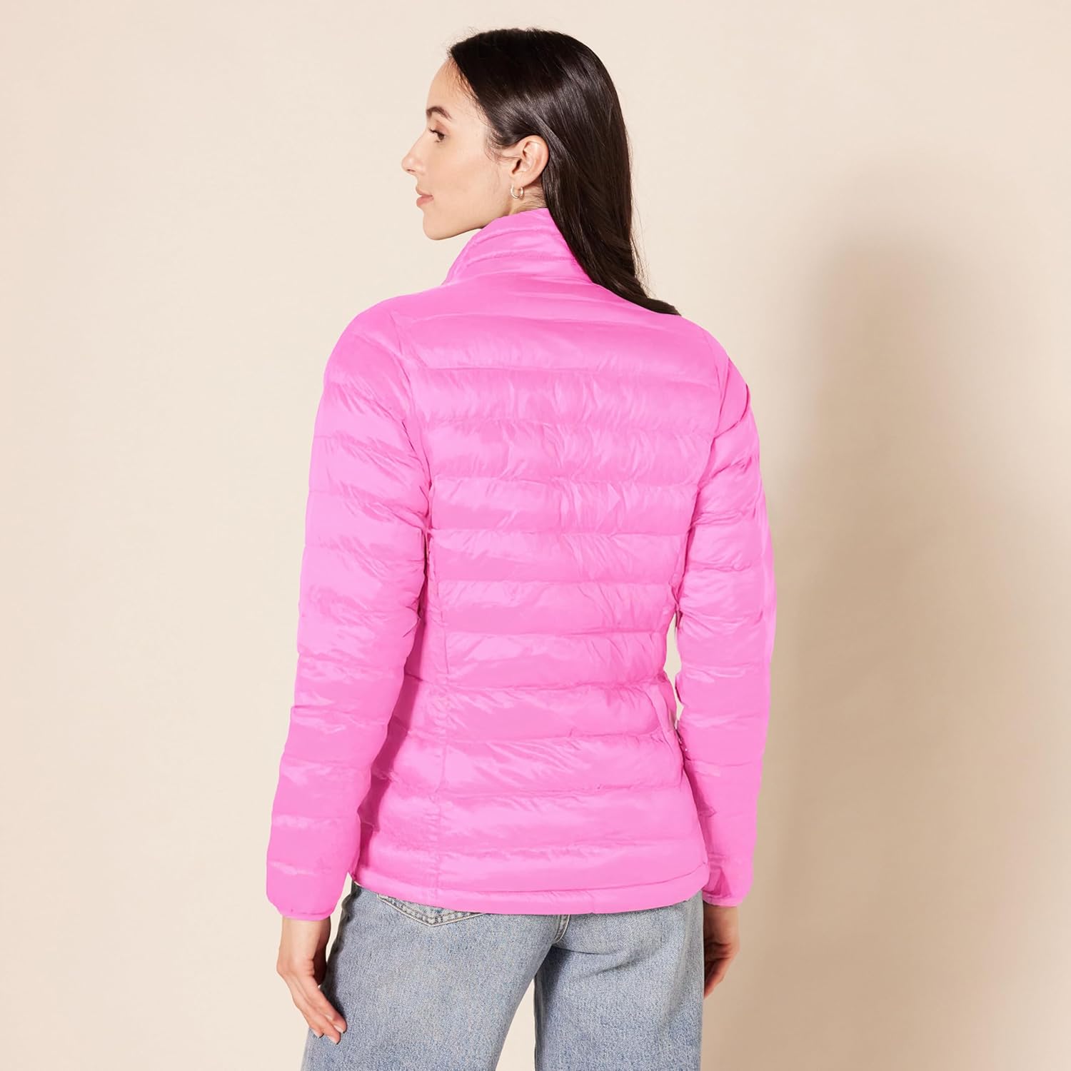 Amazon Essentials Women's Lightweight Long-Sleeve Packable Water-Resistant Puffer Jacket (Plus Sizes Available)