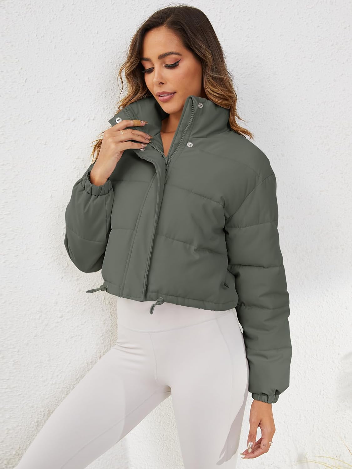 Women's Cropped Quilted Puffer Jacket Long Sleeve Stand Collar Zip-Up Puffy Coat with Drawstring & Pockets