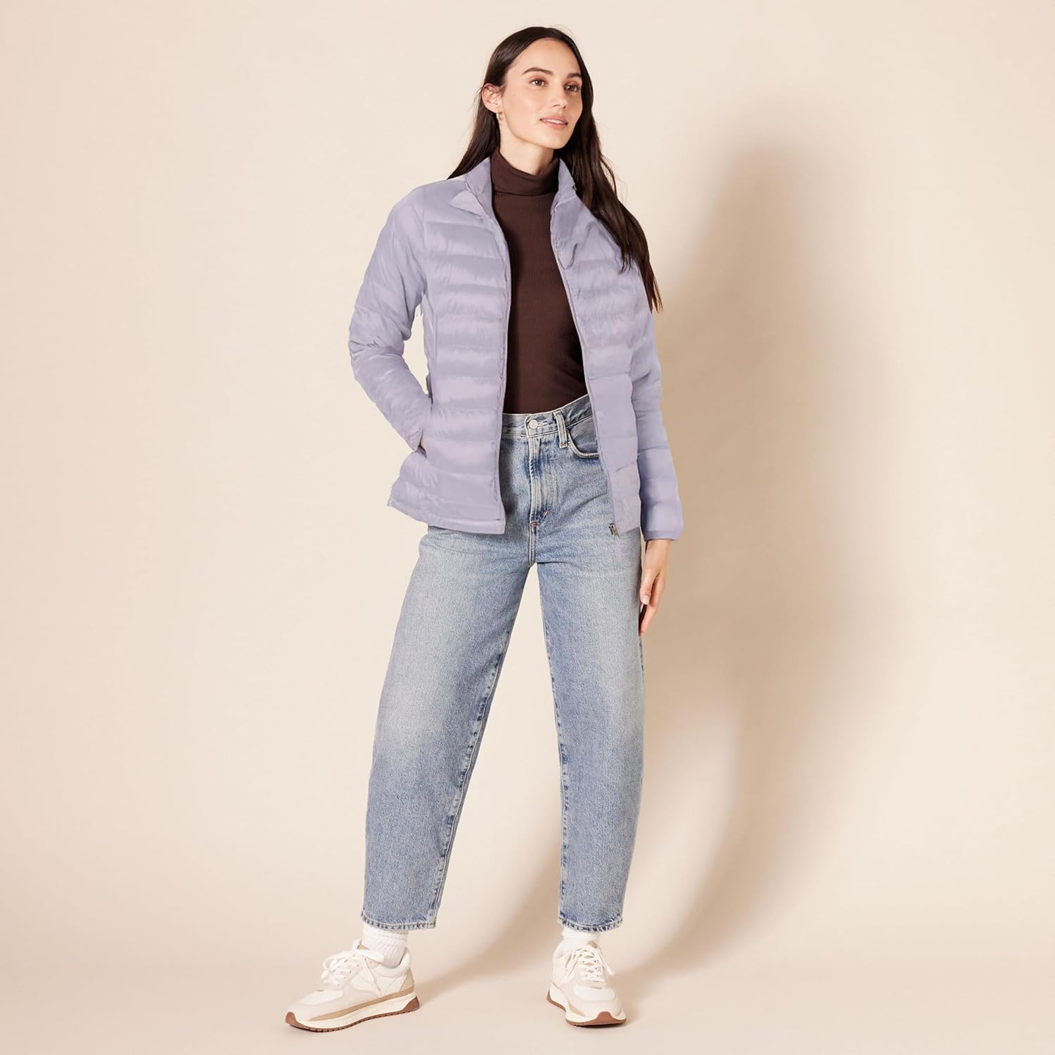 Amazon Essentials Women's Lightweight Long-Sleeve Packable Water-Resistant Puffer Jacket (Plus Sizes Available)