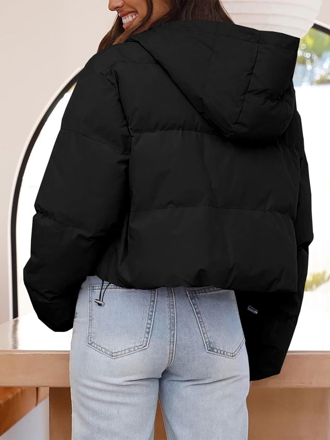 Tankaneo Women's Cropped Baggy Puffer Jacket Casual Winter Hoodie Short Coat with Pockets