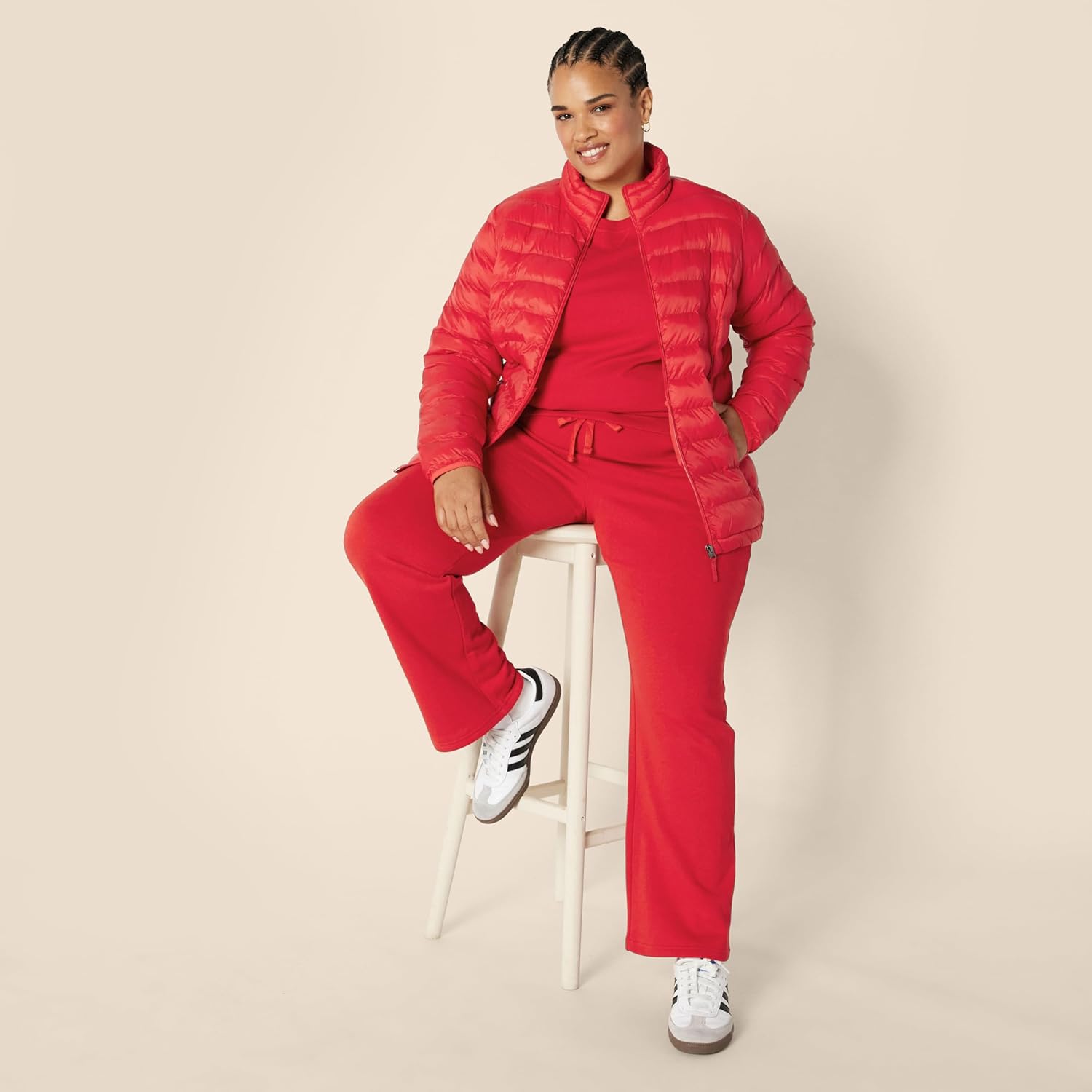 Amazon Essentials Women's Lightweight Long-Sleeve Packable Water-Resistant Puffer Jacket (Plus Sizes Available)