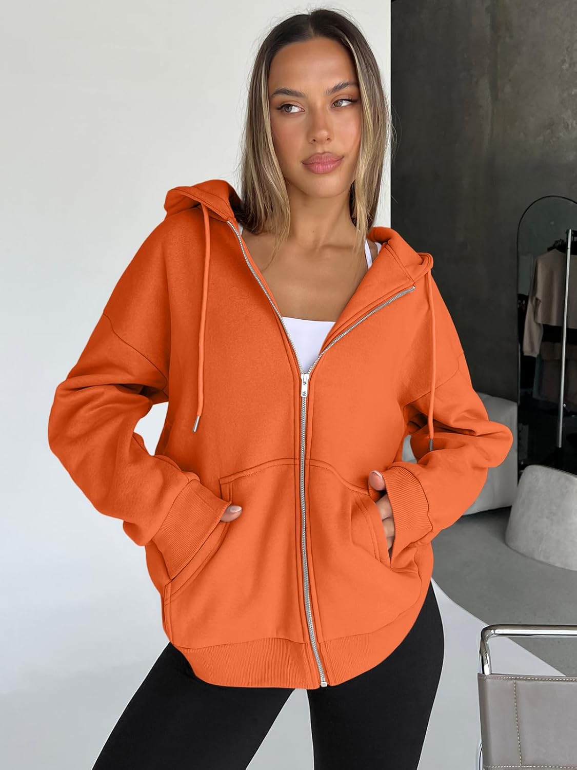 Trendy Queen Women's Oversized Zip-Up Hoodie Sweatshirt Fall 2025 School Fashion Casual Jacket Winter Outfit