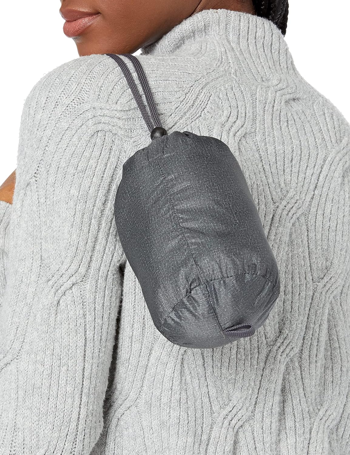 Amazon Essentials Women's Lightweight Long-Sleeve Packable Water-Resistant Puffer Jacket (Plus Sizes Available)