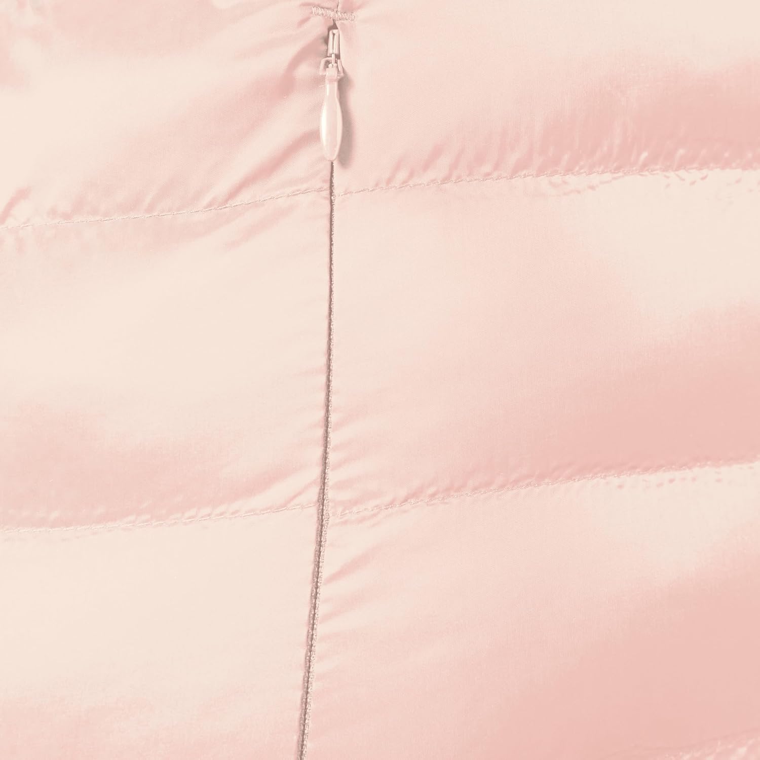 Amazon Essentials Women's Lightweight Long-Sleeve Packable Water-Resistant Puffer Jacket (Plus Sizes Available)