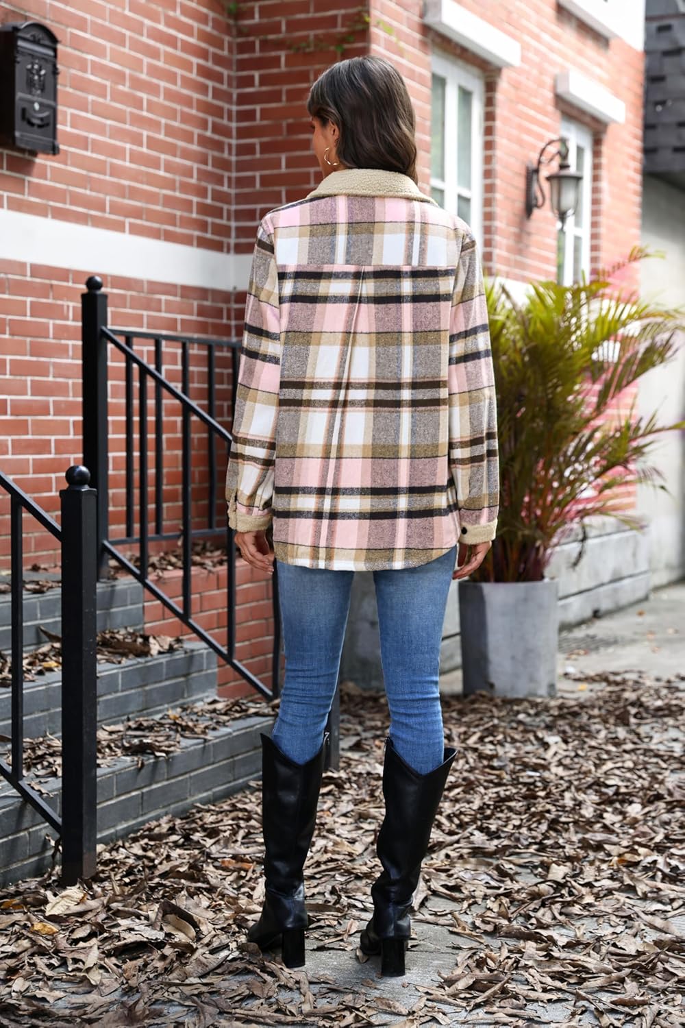 Zeagoo Women's Plaid Flannel Sherpa Lined Shacket Fleece Button Down Cozy Warm Fall Winter Jacket Coat S-XXL