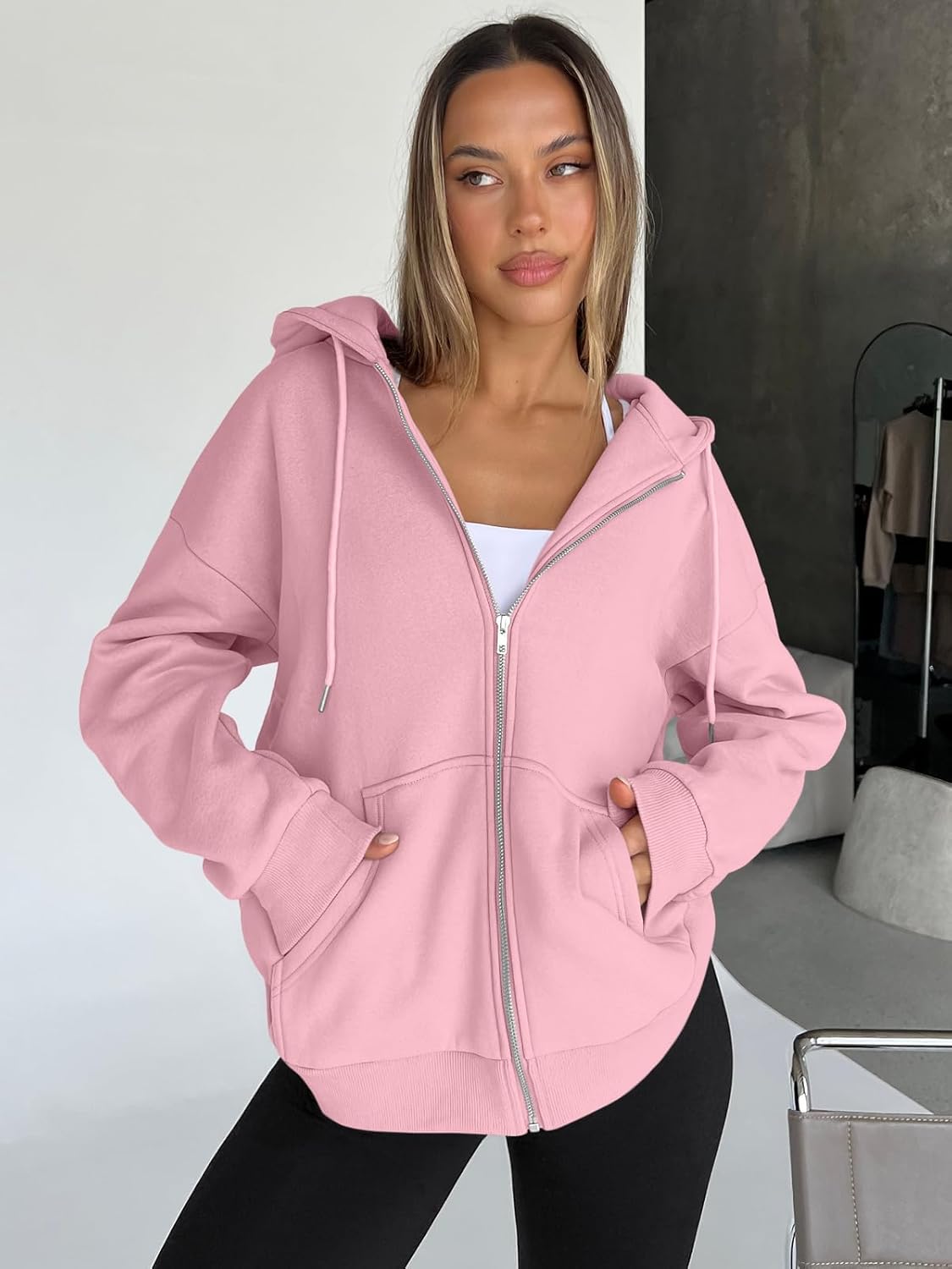 Trendy Queen Women's Oversized Zip-Up Hoodie Sweatshirt Fall 2025 School Fashion Casual Jacket Winter Outfit