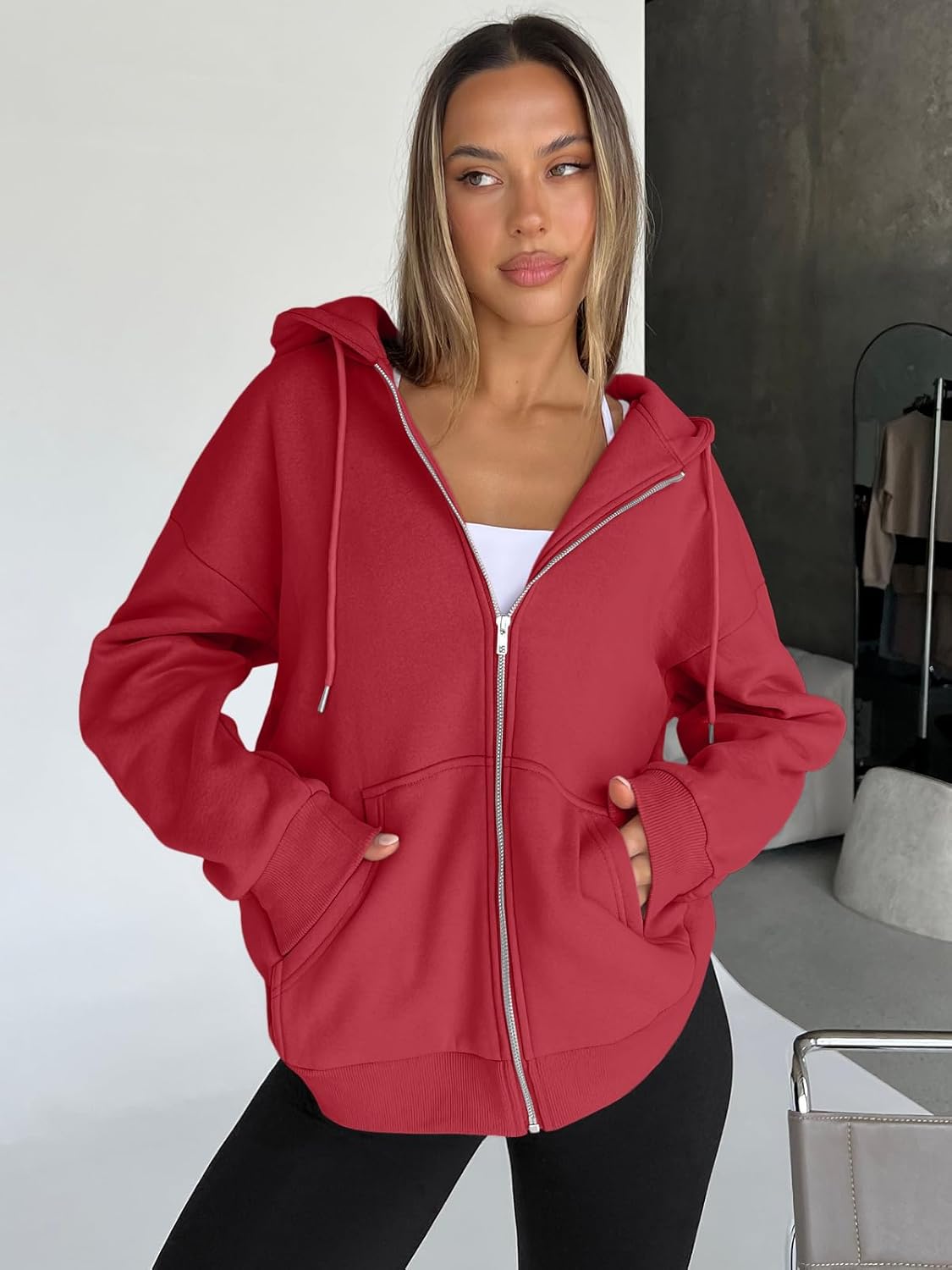 Trendy Queen Women's Oversized Zip-Up Hoodie Sweatshirt Fall 2025 School Fashion Casual Jacket Winter Outfit