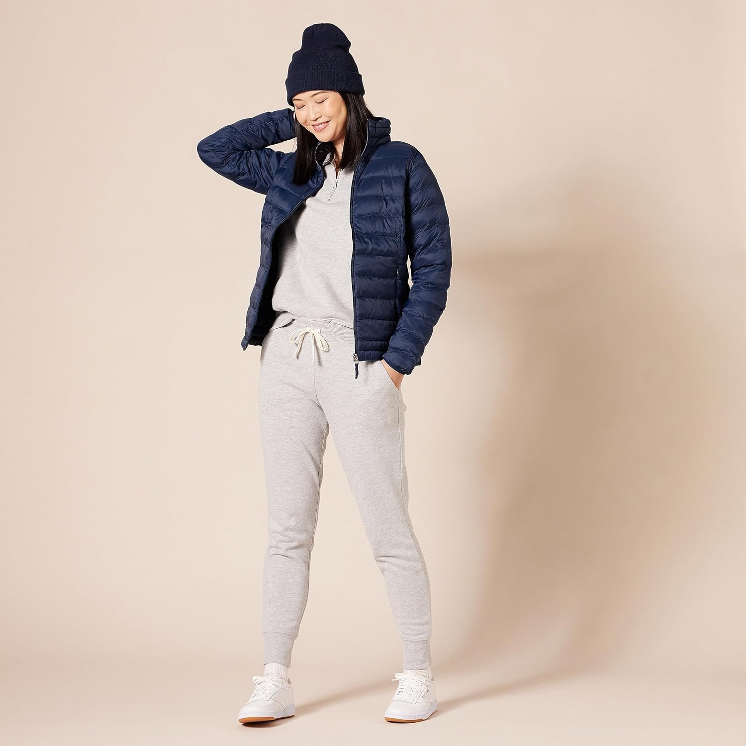 Amazon Essentials Women's Lightweight Long-Sleeve Packable Water-Resistant Puffer Jacket (Plus Sizes Available)