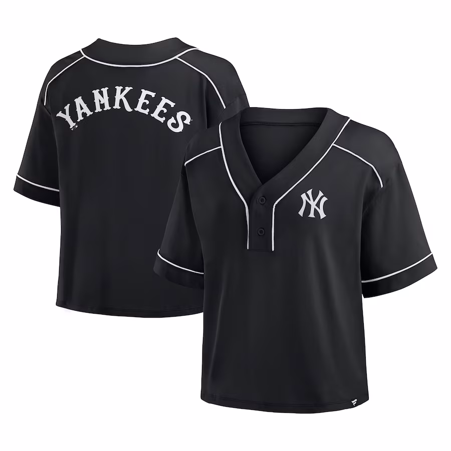 Women's New York Yankees Fanatics Black Oversized Champ Game Cropped V-Neck T-Shirt