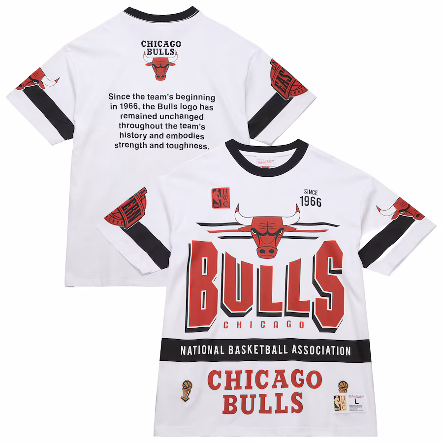 Unisex Chicago Bulls  Mitchell & Ness White Hardwood Classics Vintage Team Origins Premium T-Shirt