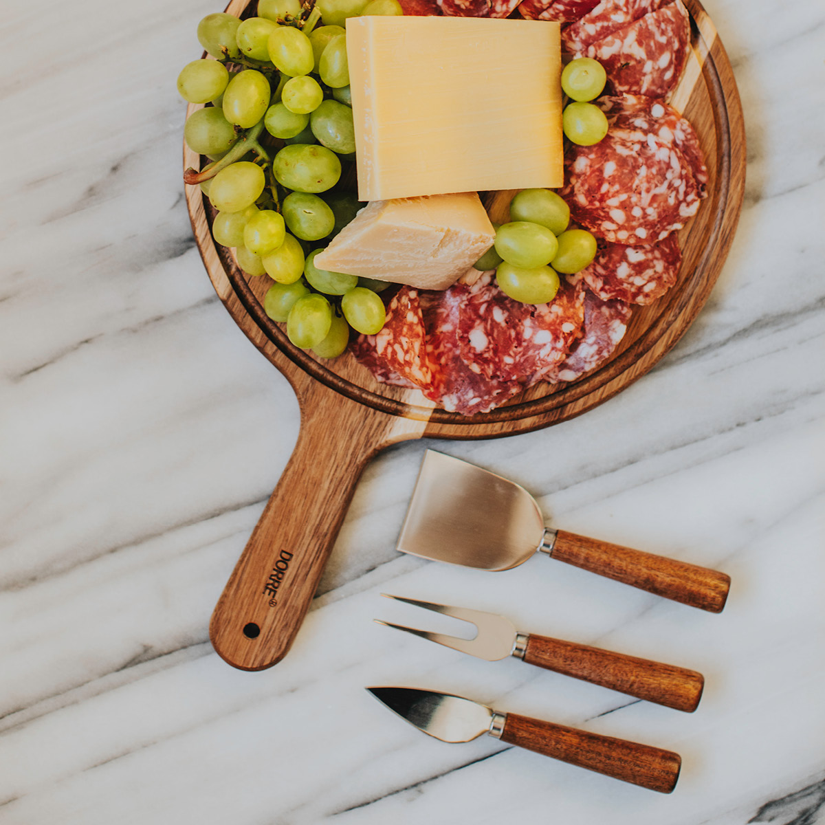 Dorre Ulli Serveringsbricka rund 30,5 cm Akaciaträ