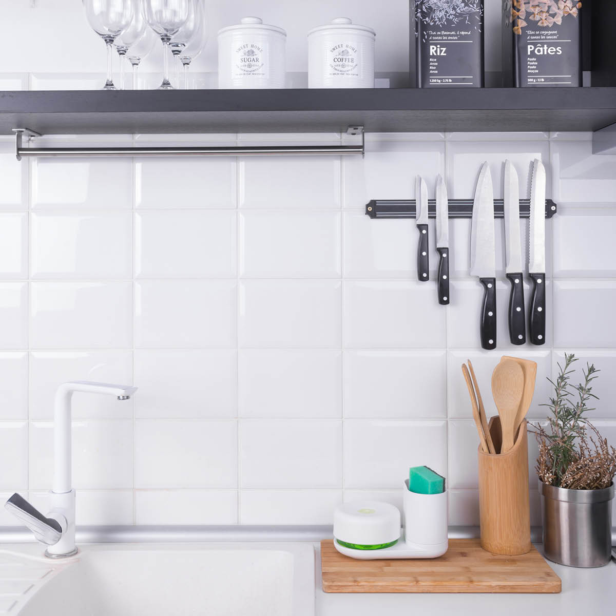 Bosign Do-Dish diskmedelspump & diskställ 11 cm vit