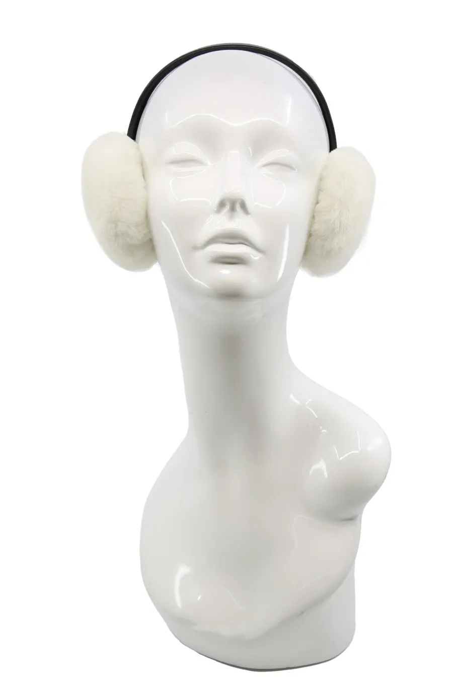 Cache-oreille en mouton blanc