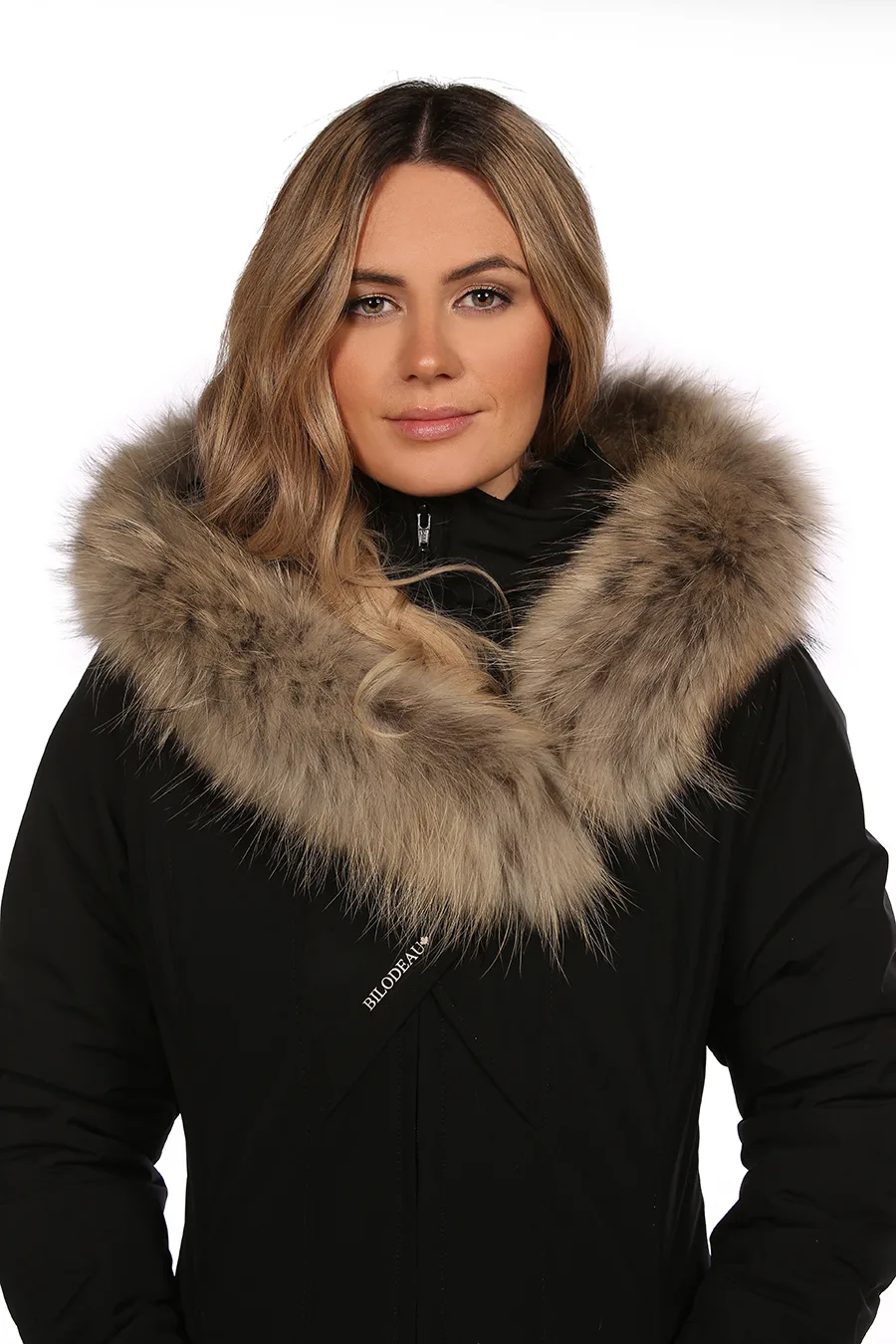 Bande en V fourrure de Finn Raccoon