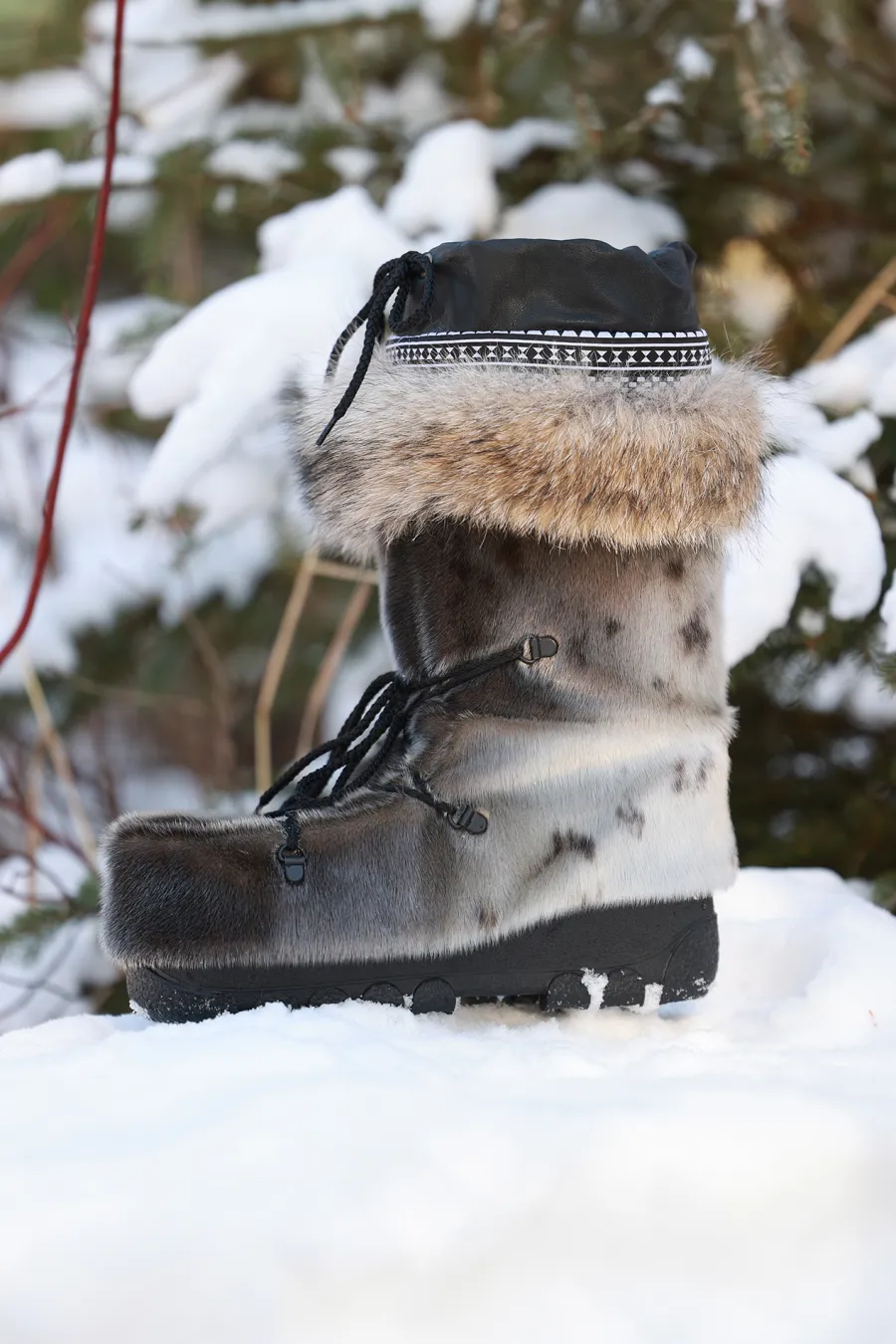 Bottes en fourrure de Loup Marin naturel - Mukluks
