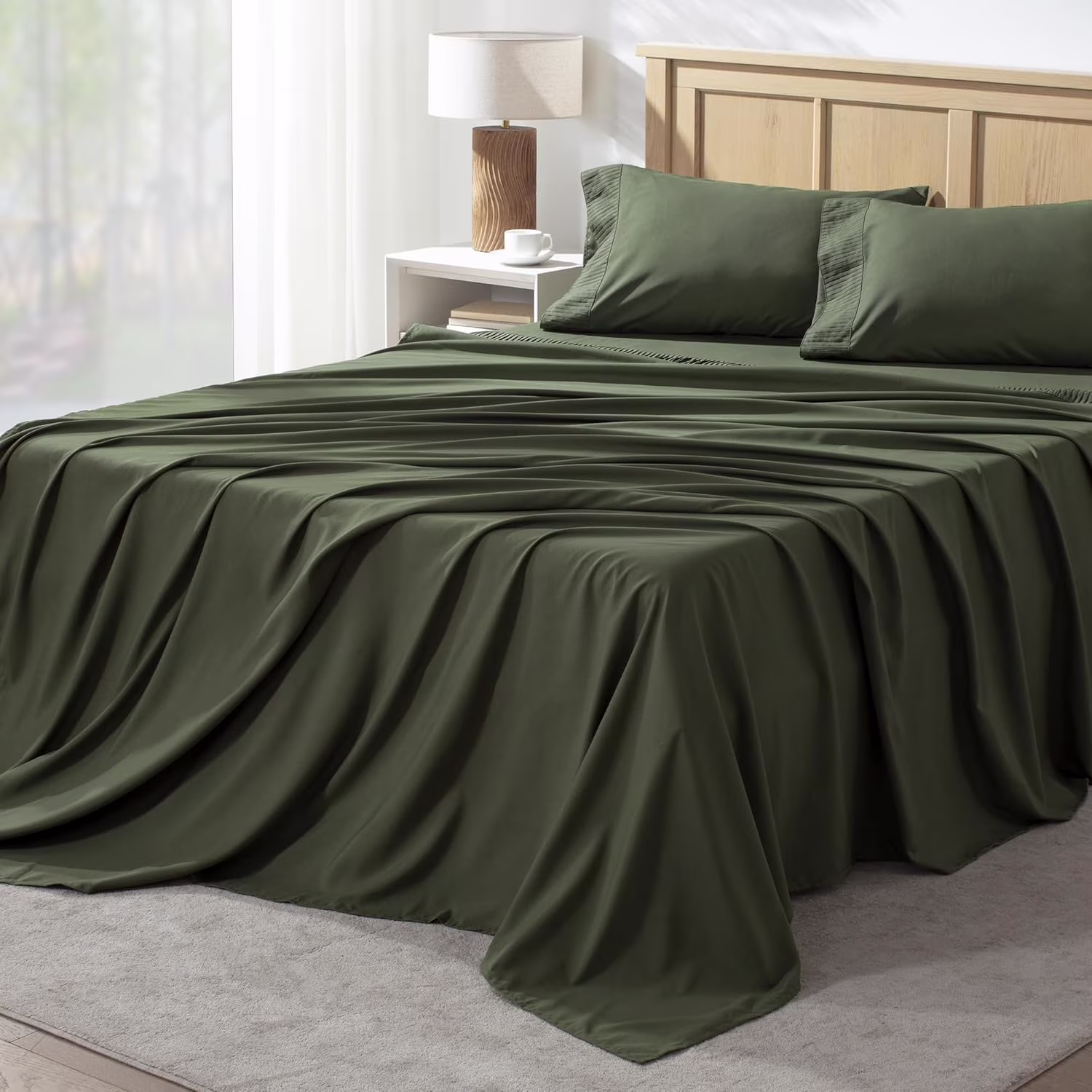 King Size Sheets Set 4 Pieces, Dark Olive Green Super Soft Sheets for King Size Bed, Microfiber King Sheet, Deep Pocket Up to 16", Hotel Luxury Breathable & Cooling Bed Sheet Set