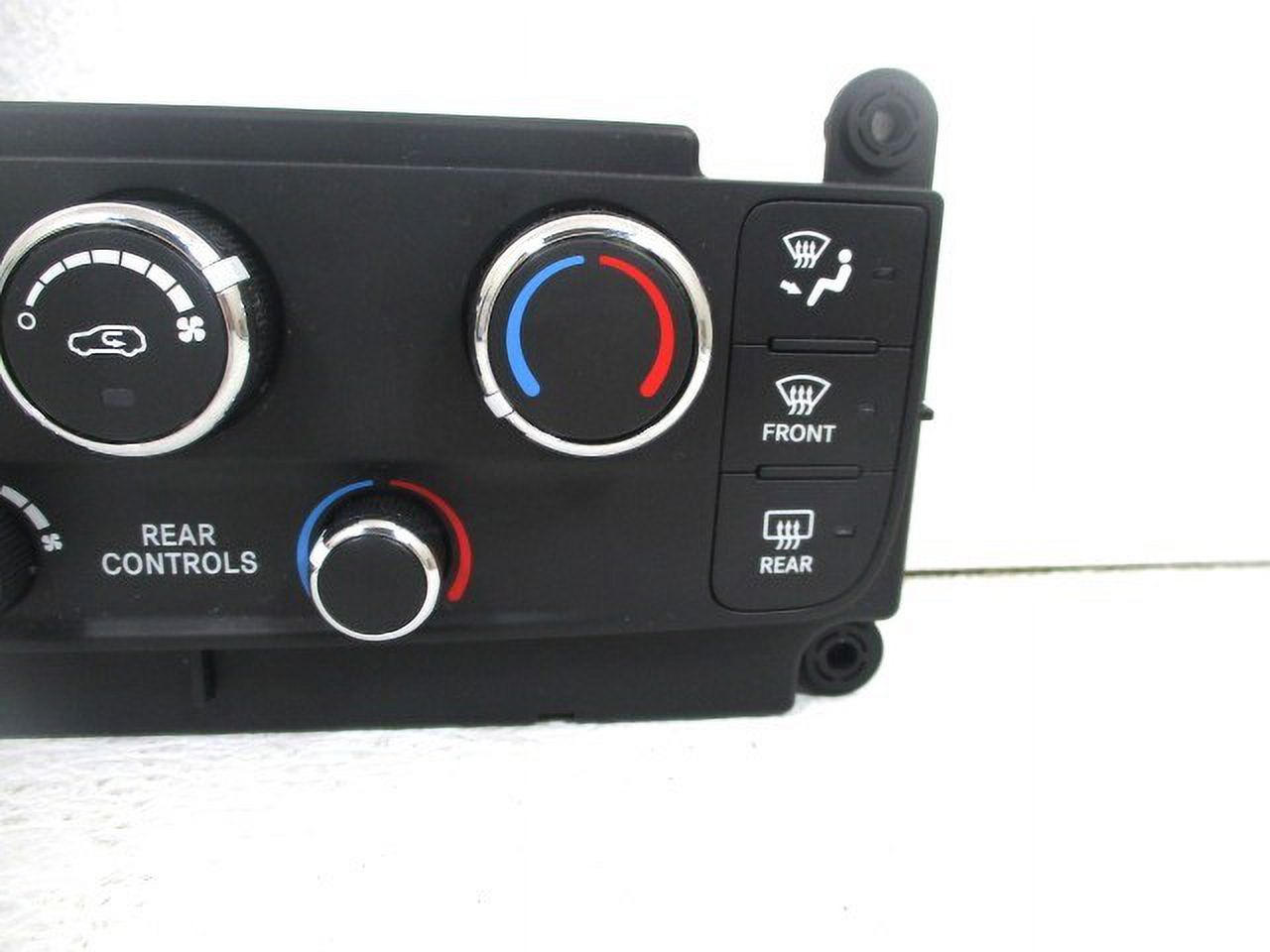 Pre-Owned 2011-2020 Dodge Caravan Front Manual 3 Zone Temperature Control OEM LKQ (Good)