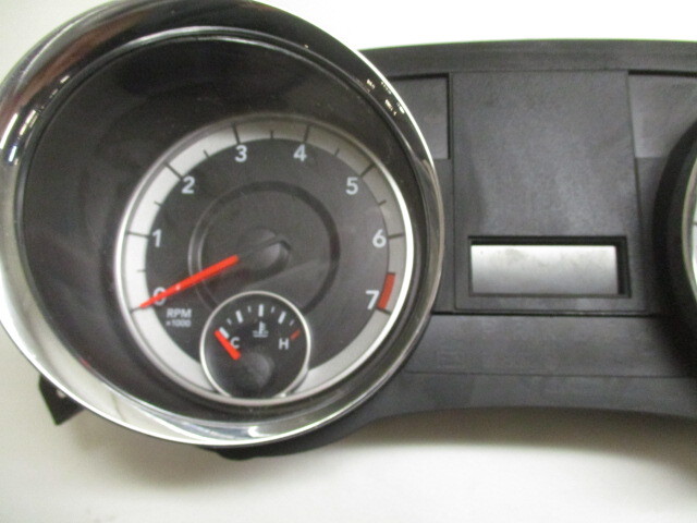 Pre-Owned Dodge Caravan Speedometer Speedo Cluster MPH 7K OEM LKQ (Good)