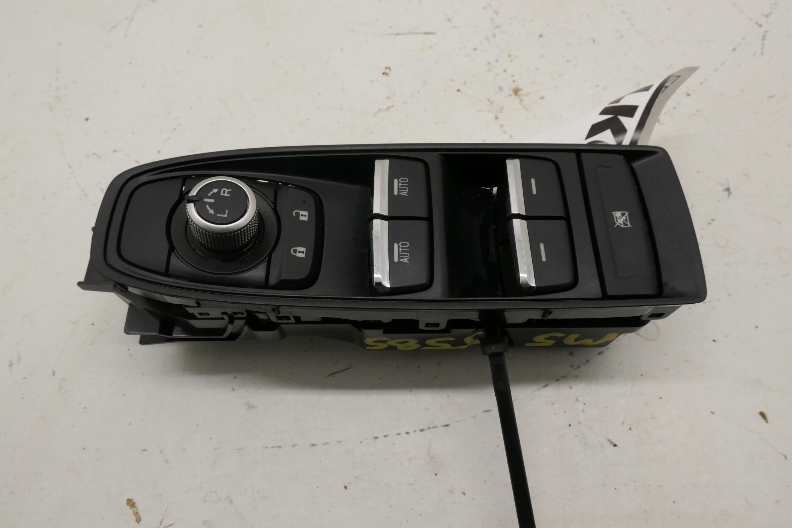 Pre-Owned 2019-2023 Subaru Forester Front Driver LH Master Electronic Door Switch OEM (Good)