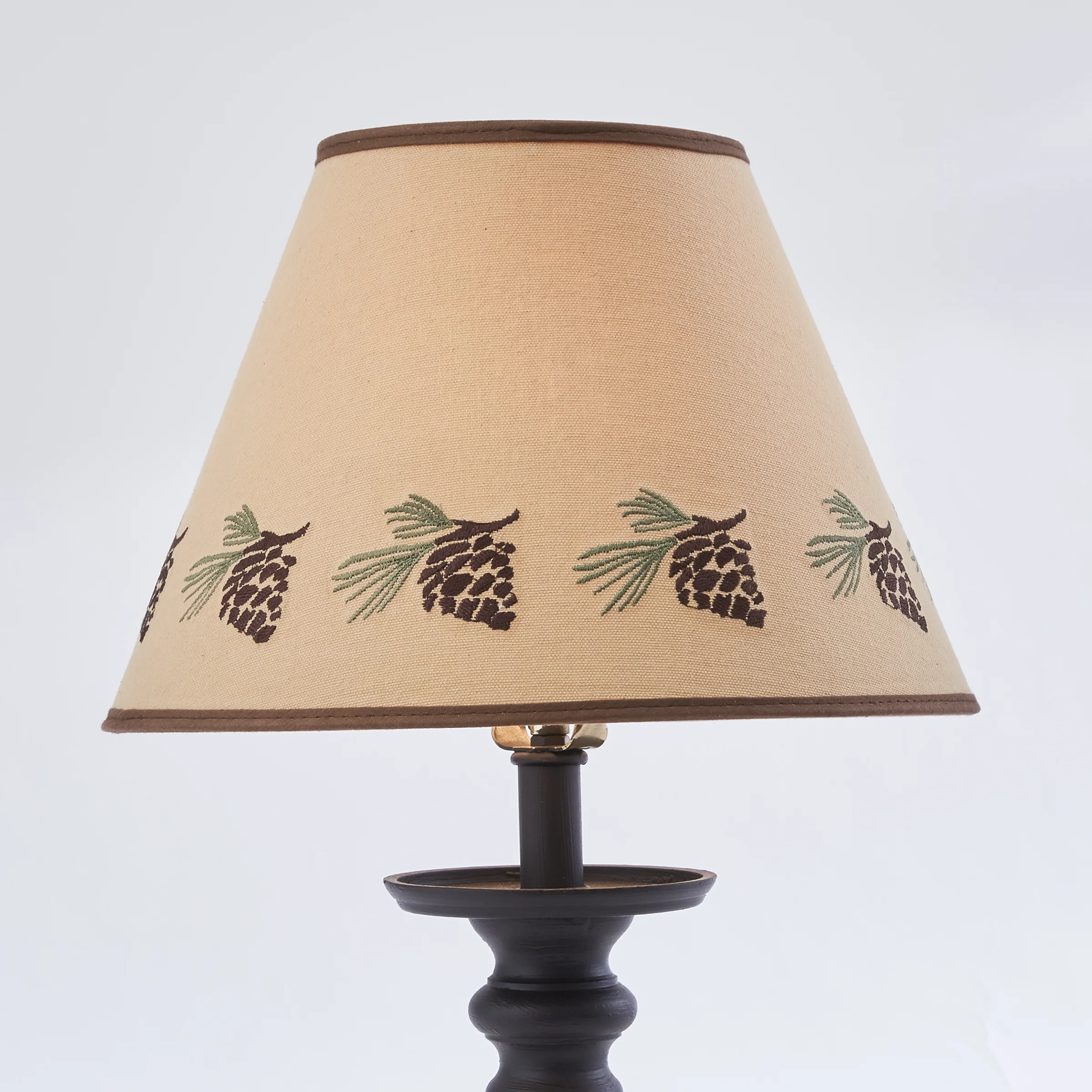 Park Designs Pinecone Embroidered Shade - 12