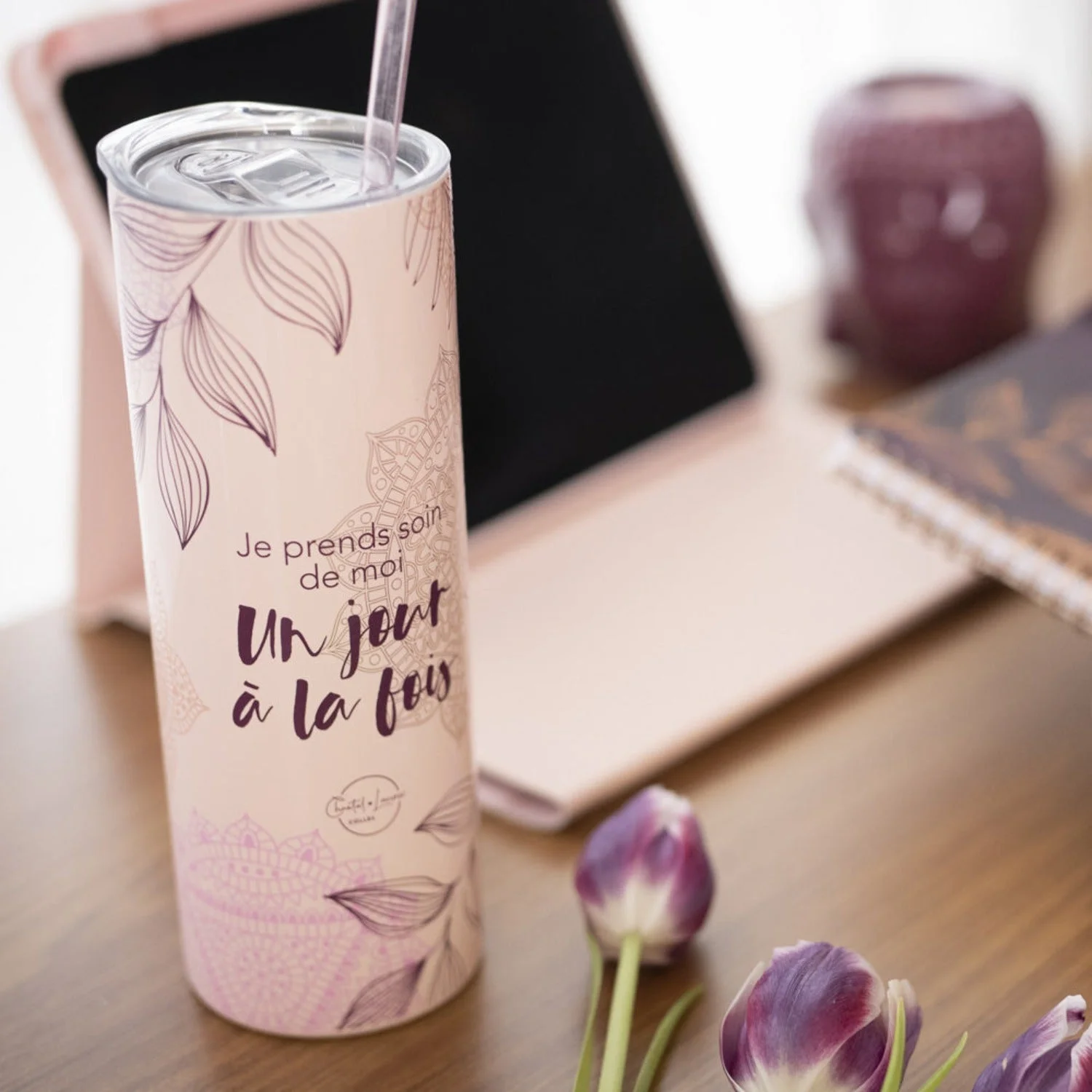 Chantal Lacroix - Bottle with straw, 600 ml capacity, Insulated, Stainless Steel