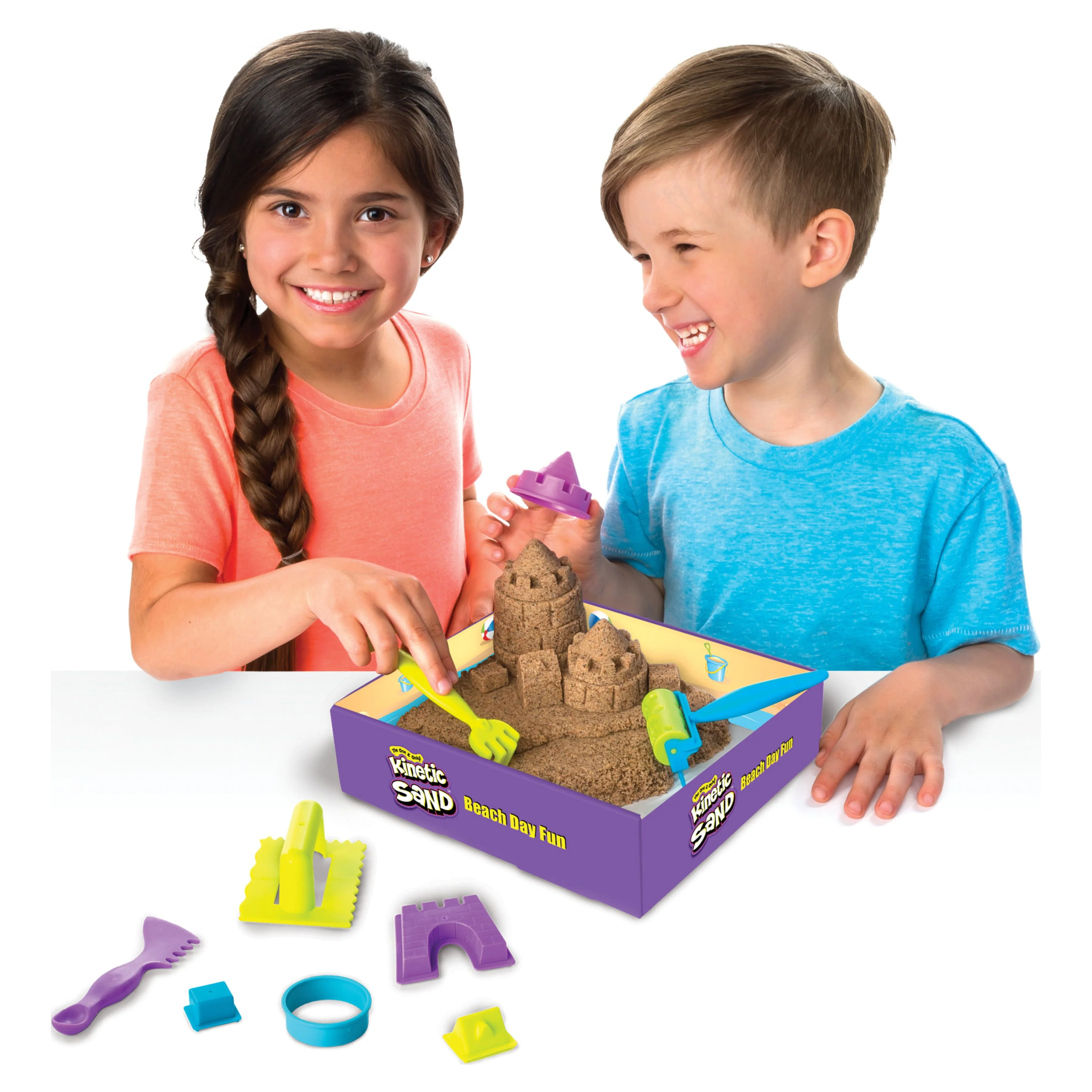 Kinetic Sand, Beach Day Fun Playset with Castle Molds, Tools and 12 oz. of All-Natural Kinetic Beach Sand, Play Sand Sensory Toys for Kids Ages 3 and up