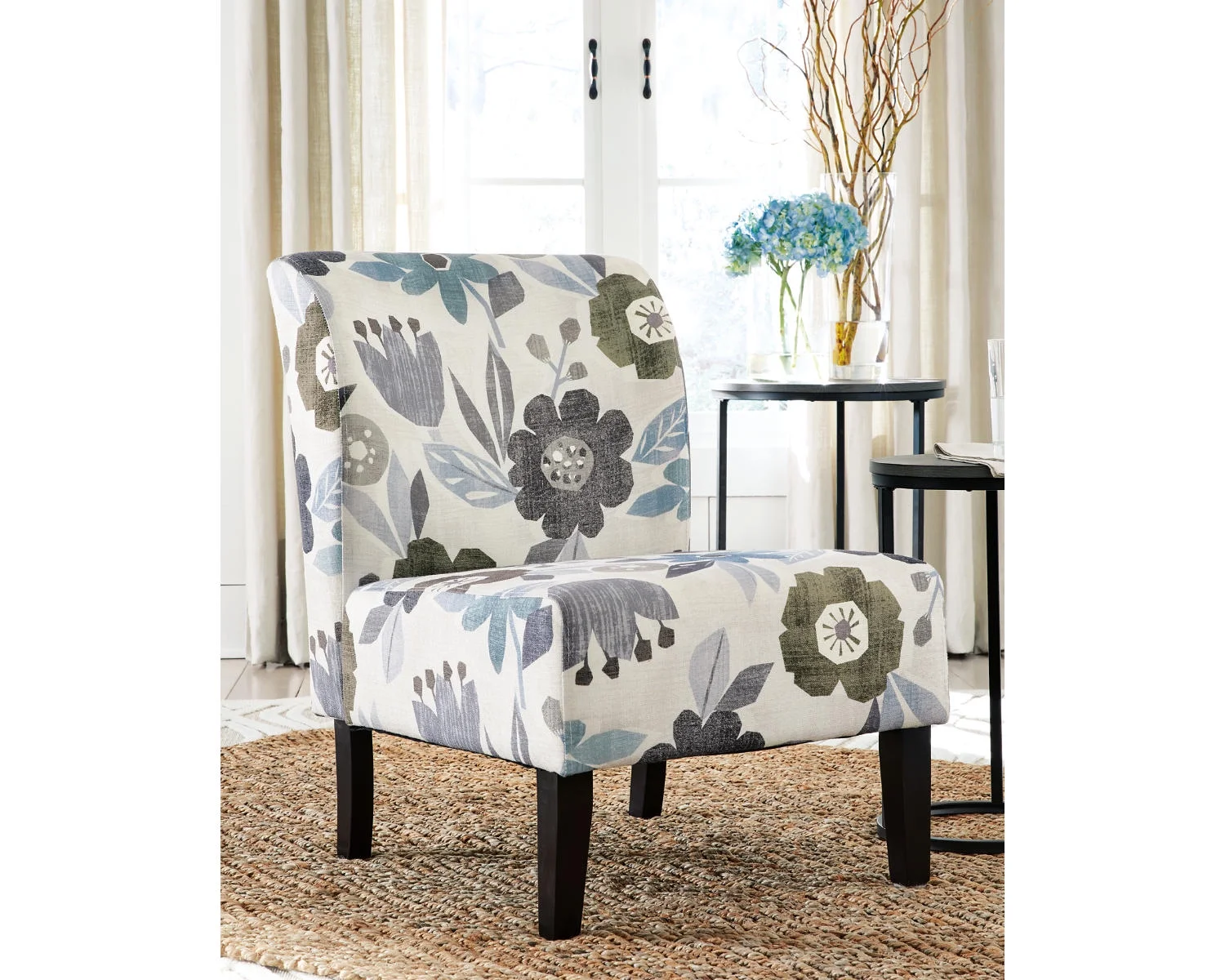 Signature Design by Ashley Casual Triptis Accent Chair  Multi