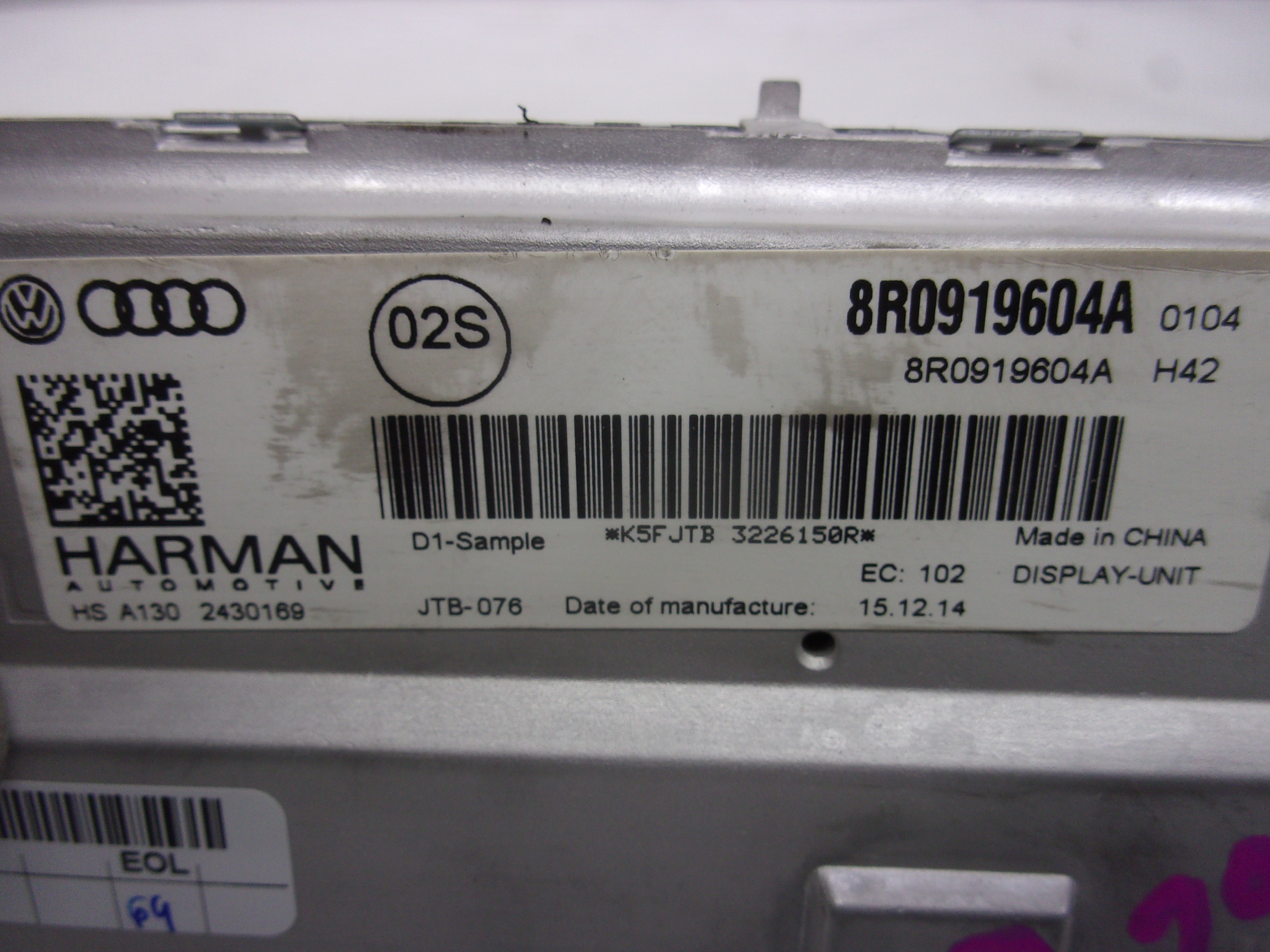 Pre-Owned 2013-2017 Audi Q5 Information Display Screen ID 8R0919604 OEM (Good)