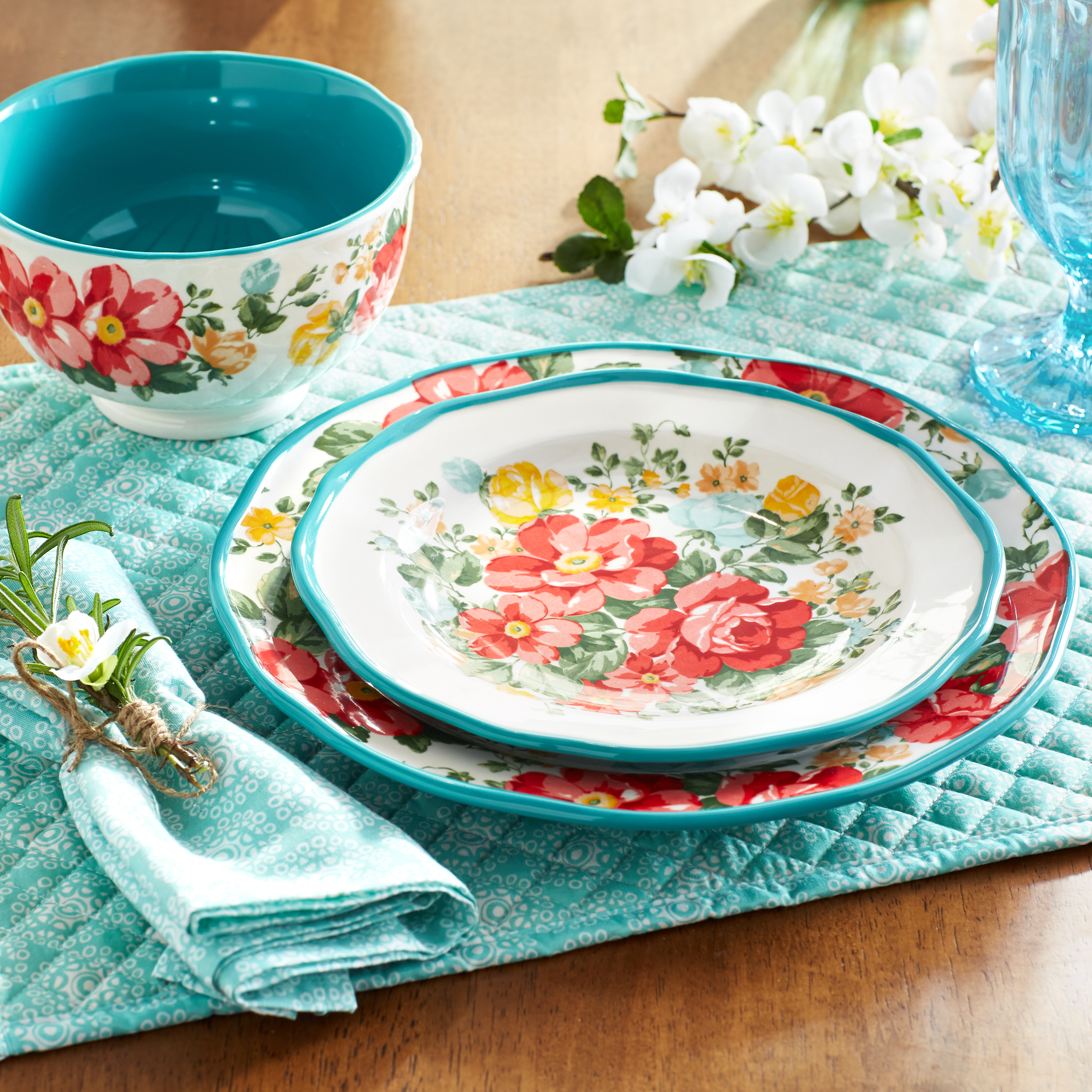 The Pioneer Woman Stoneware Vintage Floral Dinnerware, 12 Piece