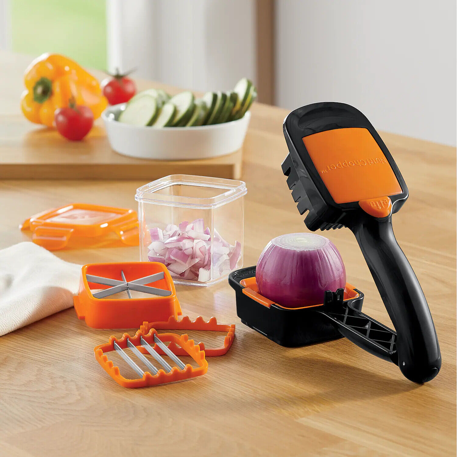 NutriChopper Food Vegetable Chopper Dicer 3 Stainless Steel Blades & Container