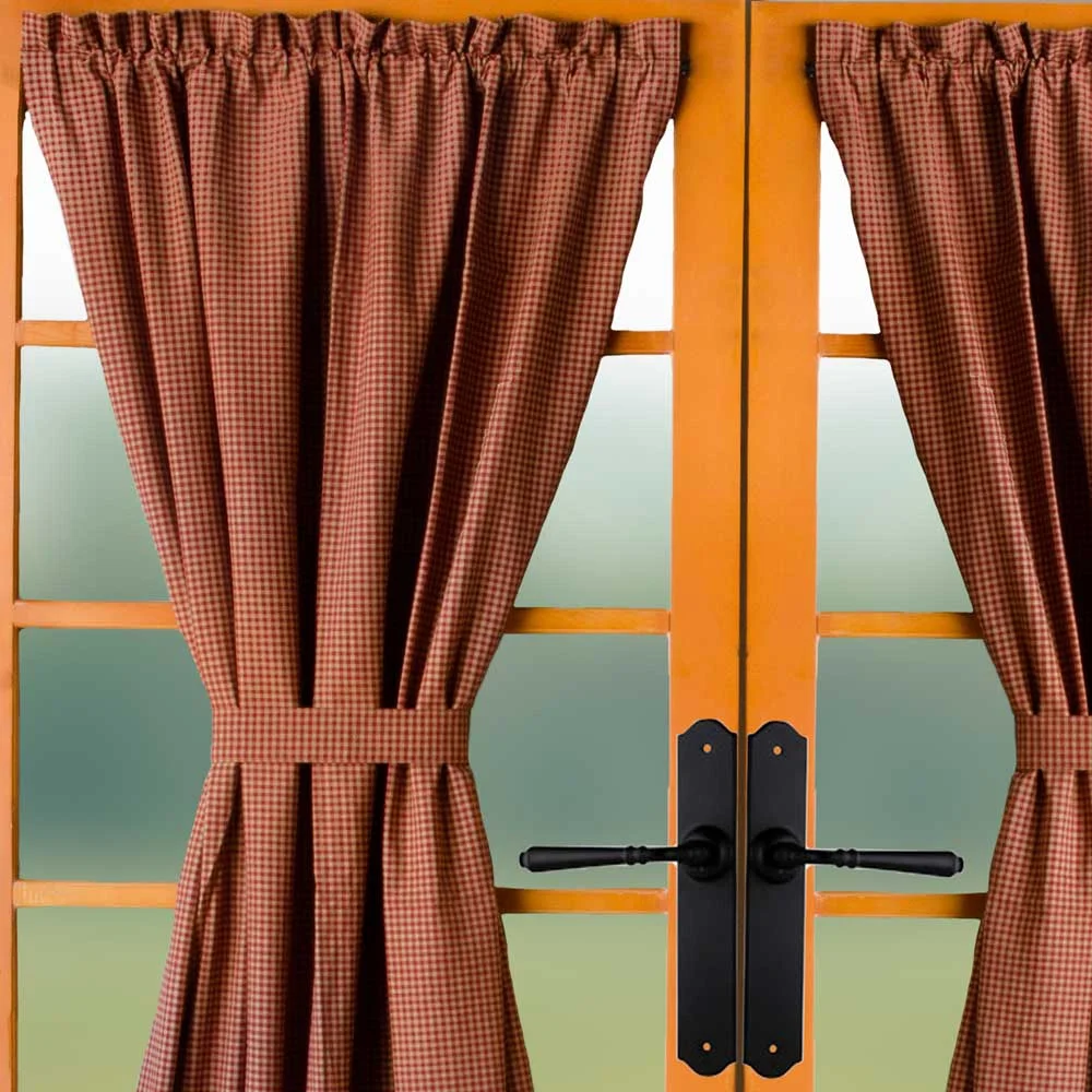 Newbury Gingham Barn Red 42