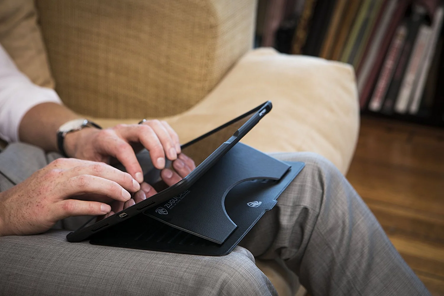 ZUGU CASE - 2017/2015 iPad Pro 12.9 inch (Old Model) 1st & 2nd Gen Case Prodigy X - Very Protective But Thin + Convenient Magnetic Stand + Sleep/Wake Cover for Men & Women (Black)