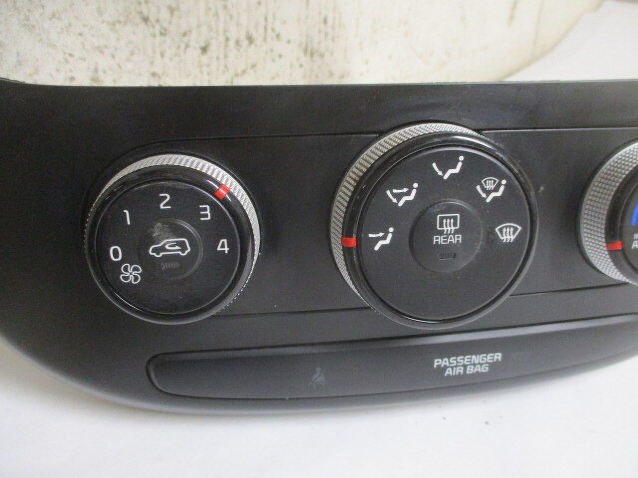 Pre-Owned 17 18 19 Kia Soul Manual Climate AC Heater Temperature Control OEM LKQ (Good)