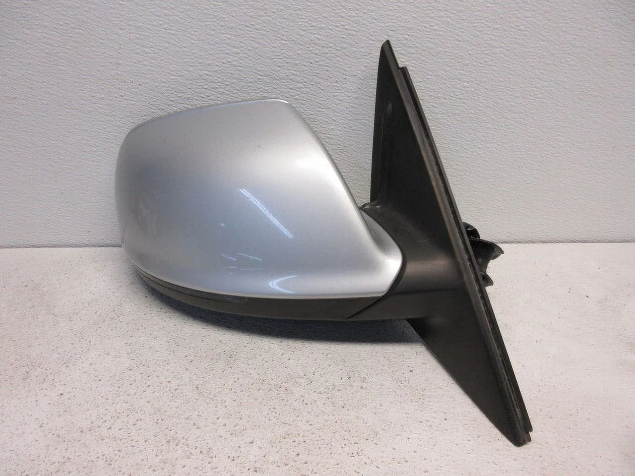 Pre-Owned 2009-2014 Audi Q5 RH Passenger Side View Door Mirror OEM LKQ (Good)
