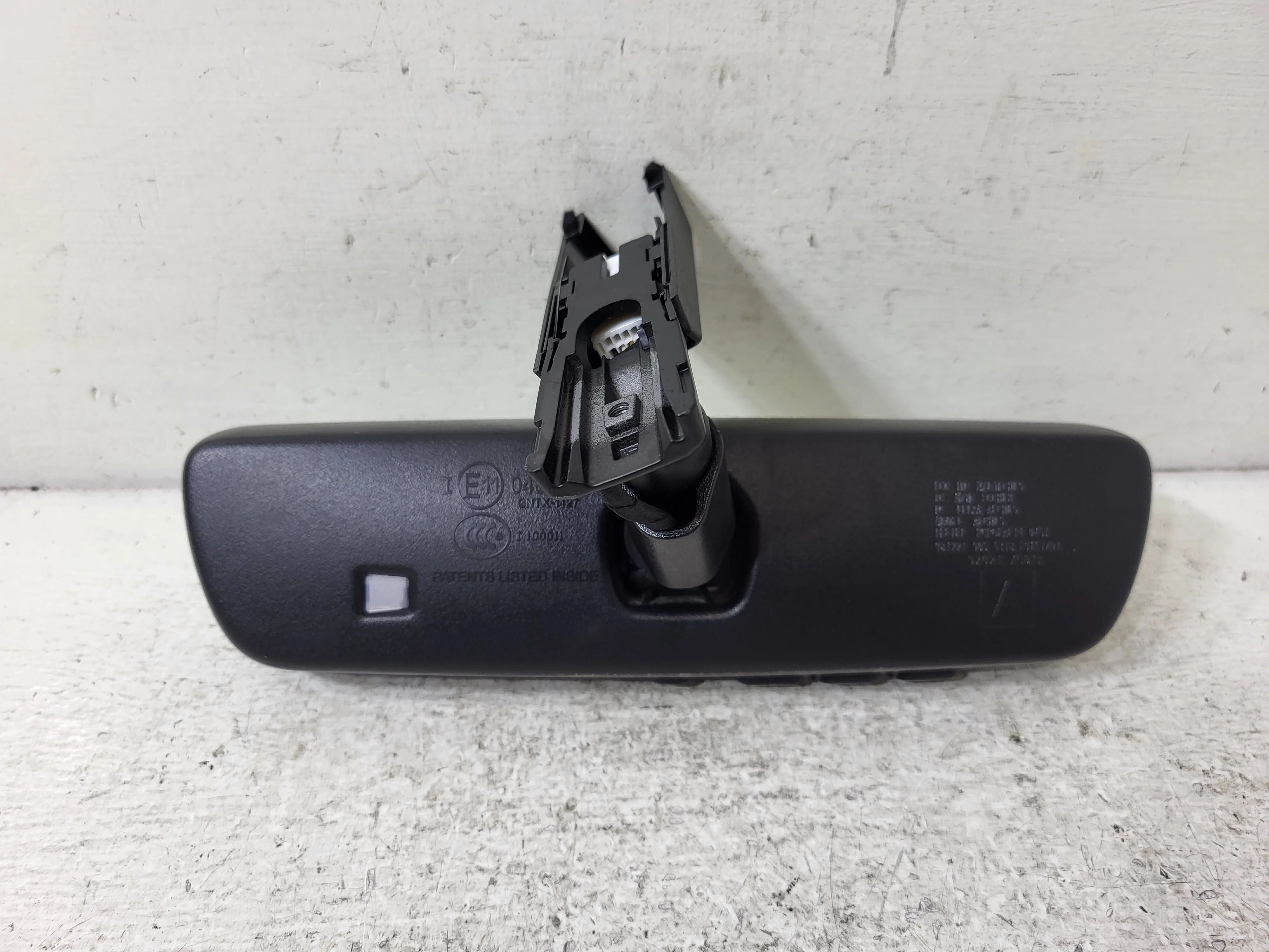 Pre-Owned 2020-2022 Subaru Ascent Interior Rear View Mirror OEM LKQ (Good)