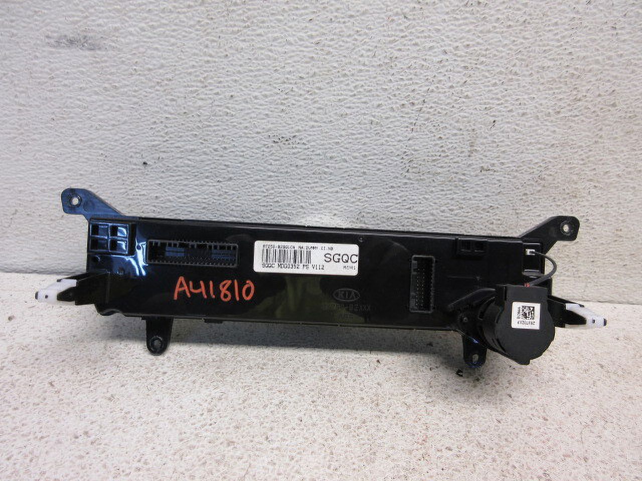 Pre-Owned 2017-2019 Kia Soul Heat A/C Temperature Control Unit OEM LKQ (Good)