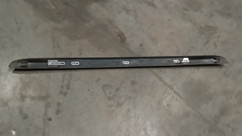 Pre-Owned 2011-2020 Jeep Grand Cherokee Left Side Roof Rack Rail OEM (Good)