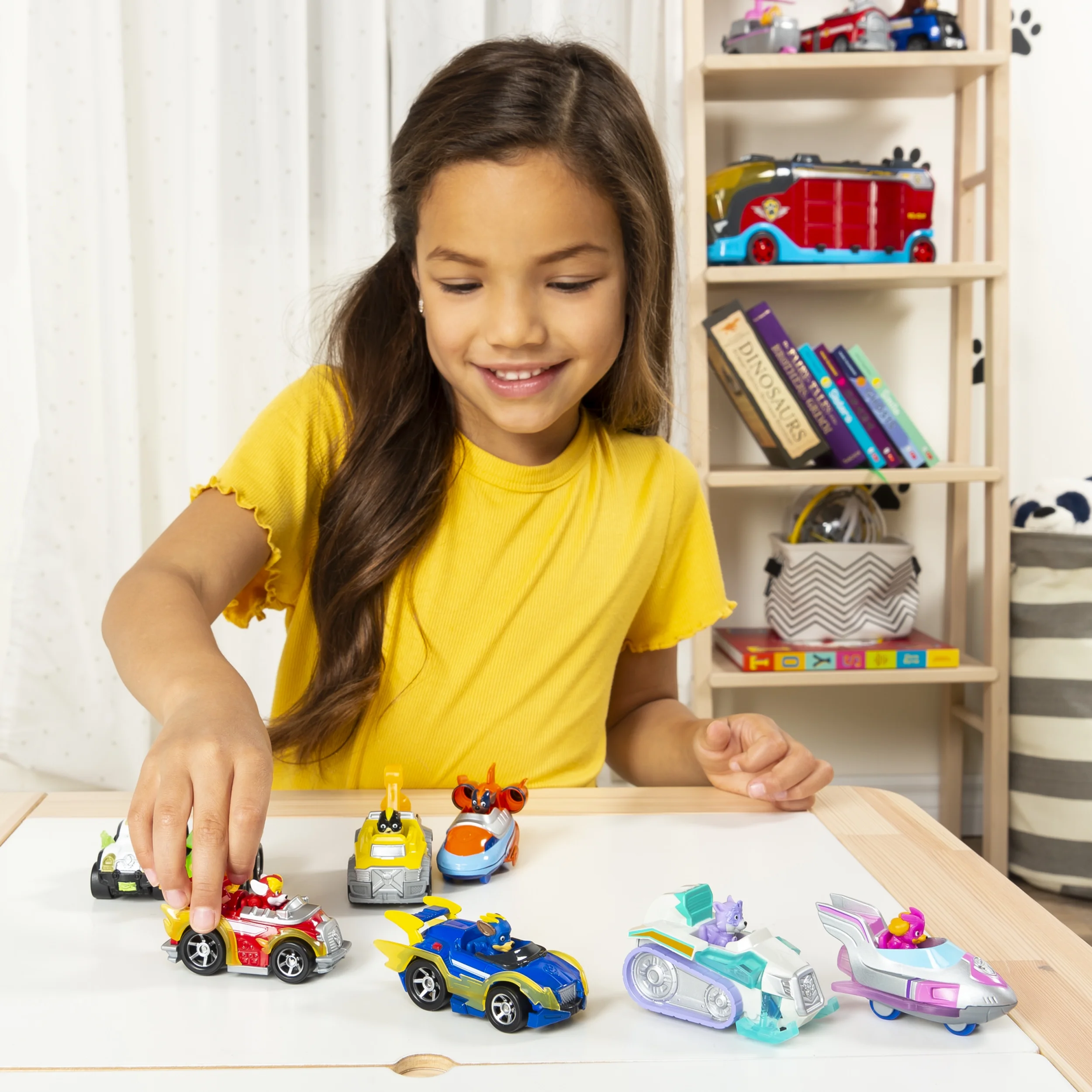 PAW Patrol, True Metal Mighty Pack of 8 Collectible Die-Cast Vehicles, 1:55 Scale