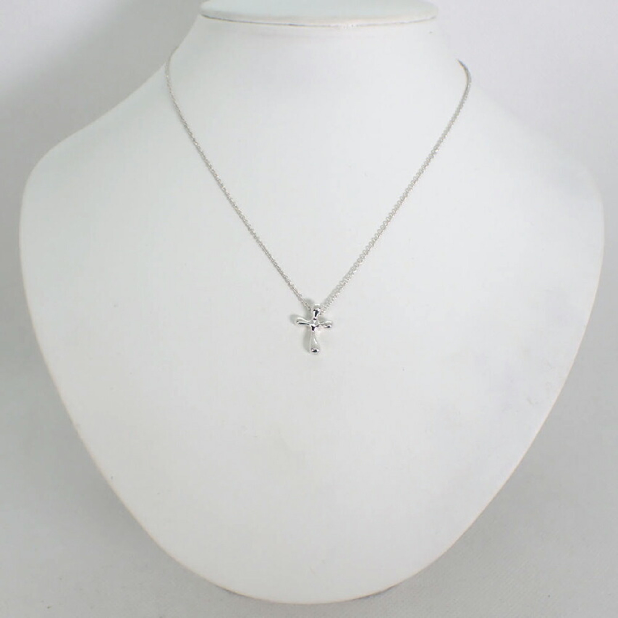 Pre-Owned TIFFANY 925 teardrop cross pendant necklace (Good)