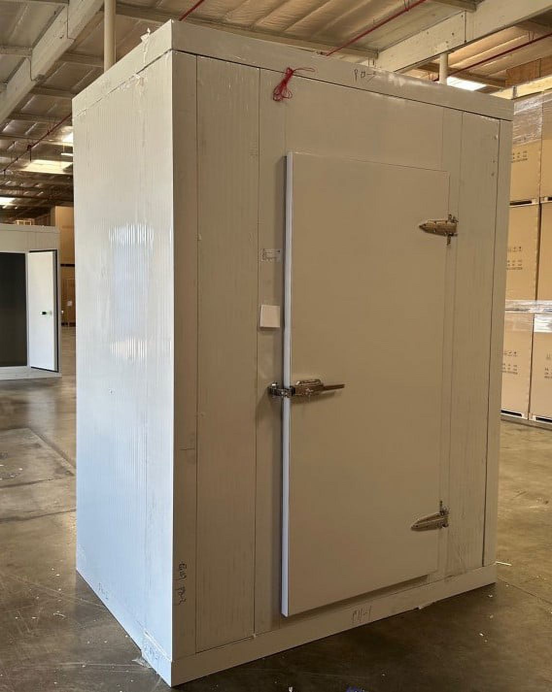 Walk-In freezer room W4-D6-H8 ft thickness 4 NSF