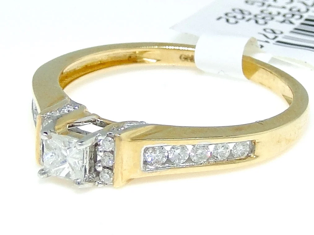 14k Yellow Gold Princess Cut Engagement Solitaire Band Diamond Ring 0.38Ct