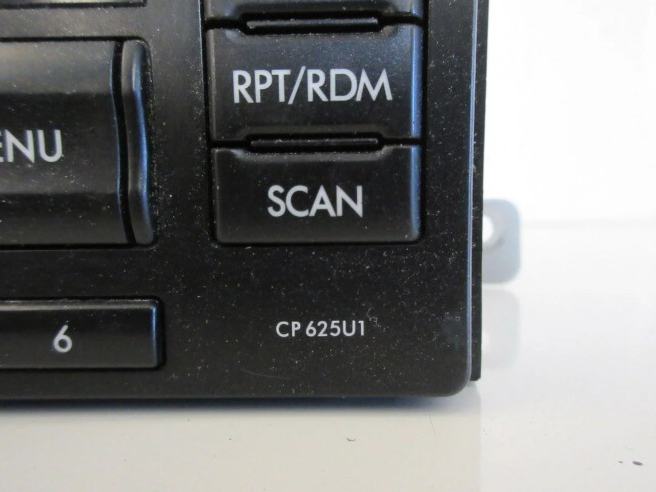 Pre-Owned 13 2013 Subaru Forester AM FM CD Mp3 Radio Receiver CP625U1 OEM LKQ (Good)