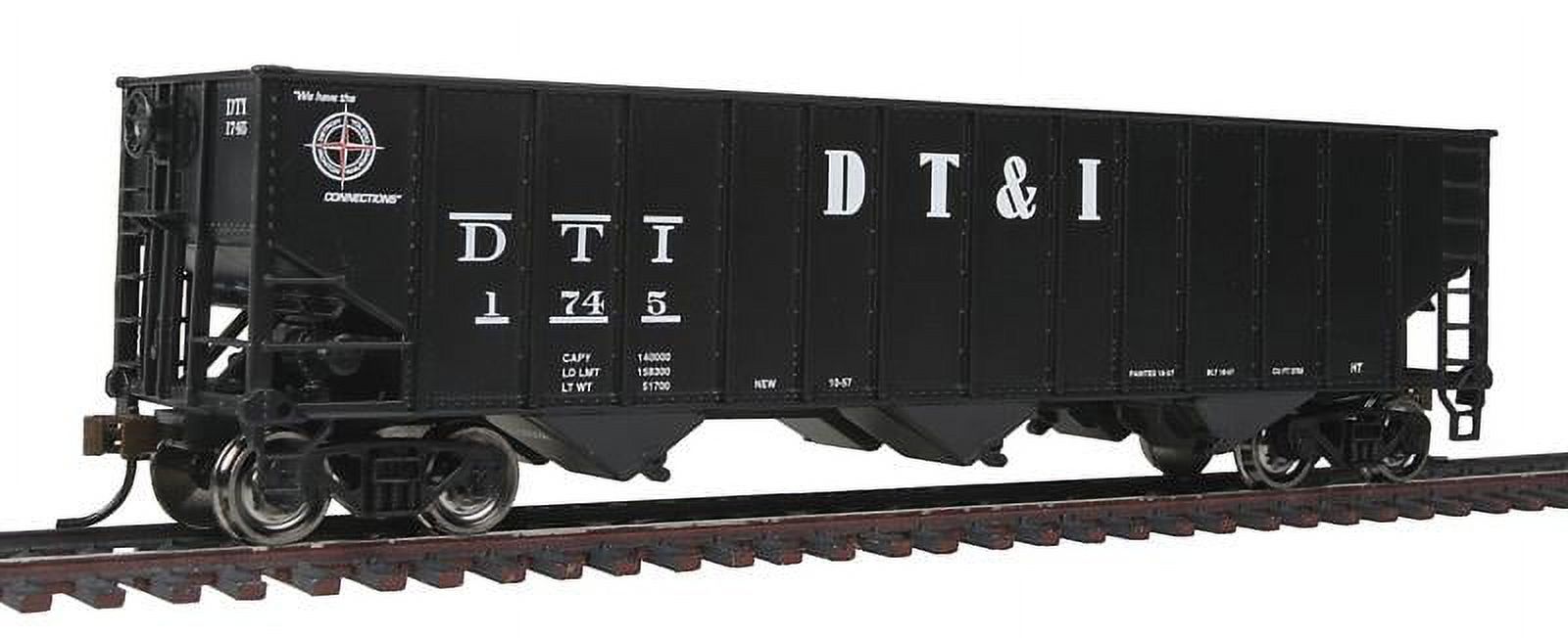 HO 100-Ton 3-Bay Hopper, DT&I Multi-Colored