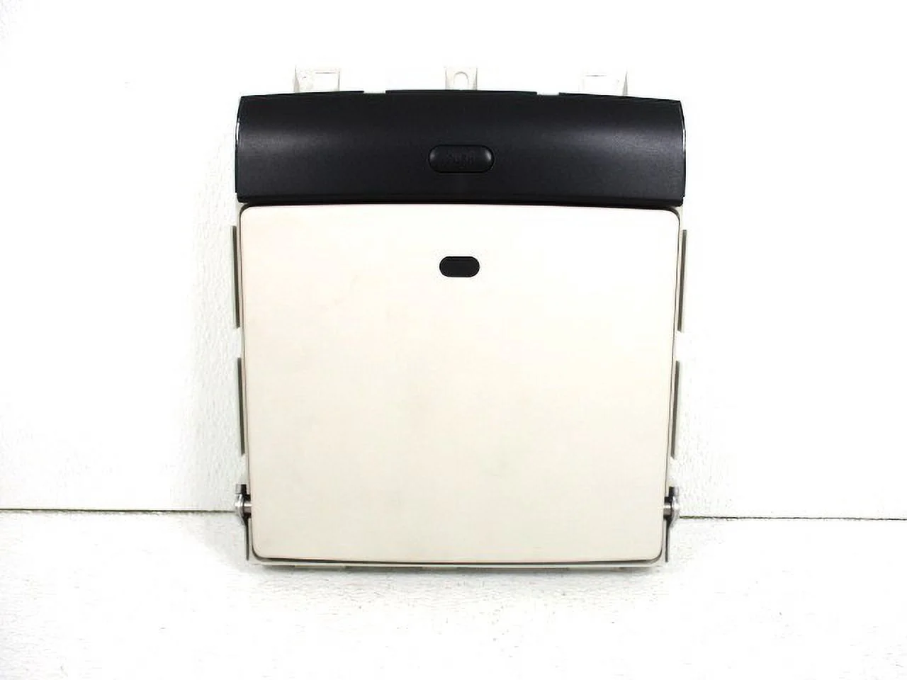 Pre-Owned 2009 2010 Dodge Caravan Gray Overhead Roof Video Entertainment Screen OEM LKQ (Good)