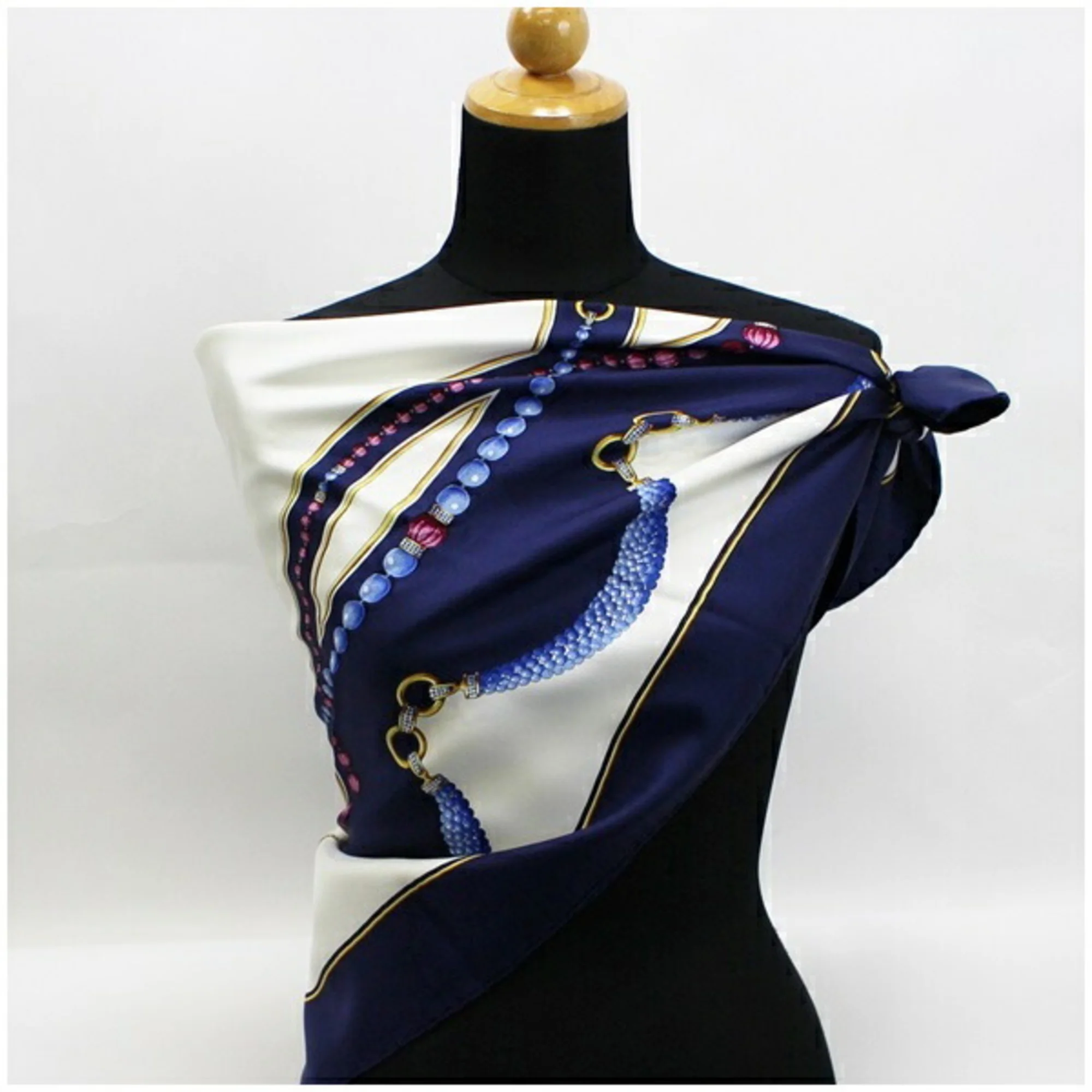 Pre-Owned Cartier scarf muffler navy x white pattern must de ladies (Good)
