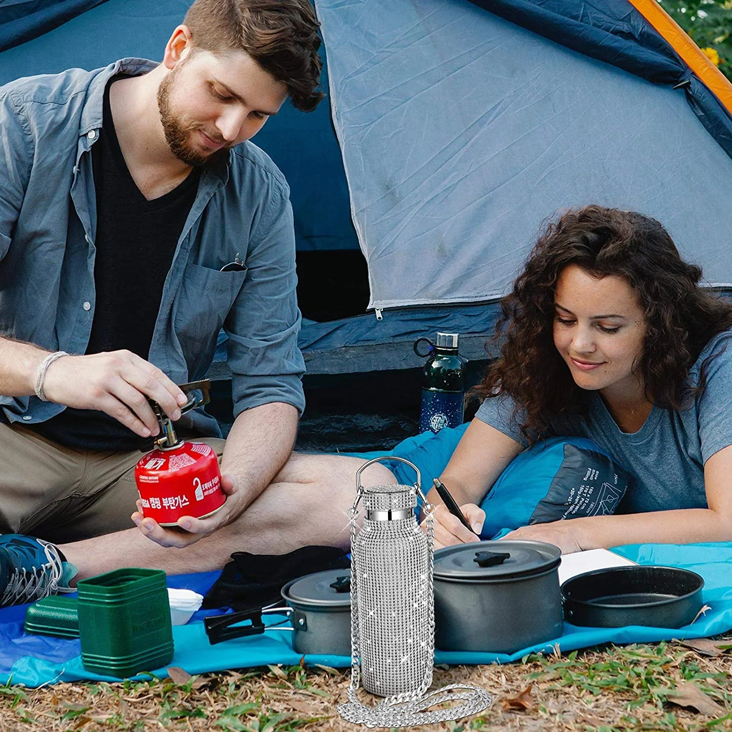 Diamond Water Bottle Bling Rhinestone Stainless Steel Thermal Bottle Refillable Water Bottle Insulated Water Bottle Glitter Water Bottle with Chain Christmas Gifts for Women (Silver, 500 ml)