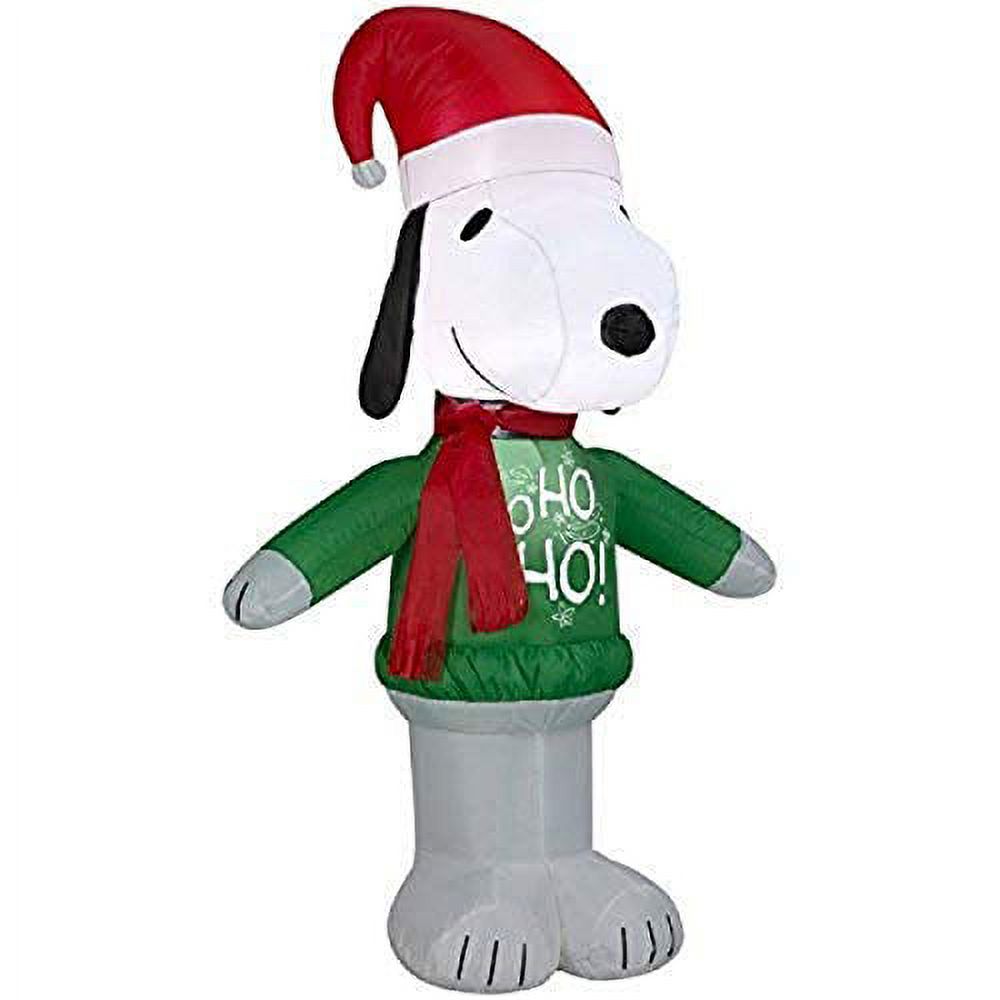 Gemmy Snoopy Ho Ho Ho Sm Airblown Yard Inflatable, 3.5\'